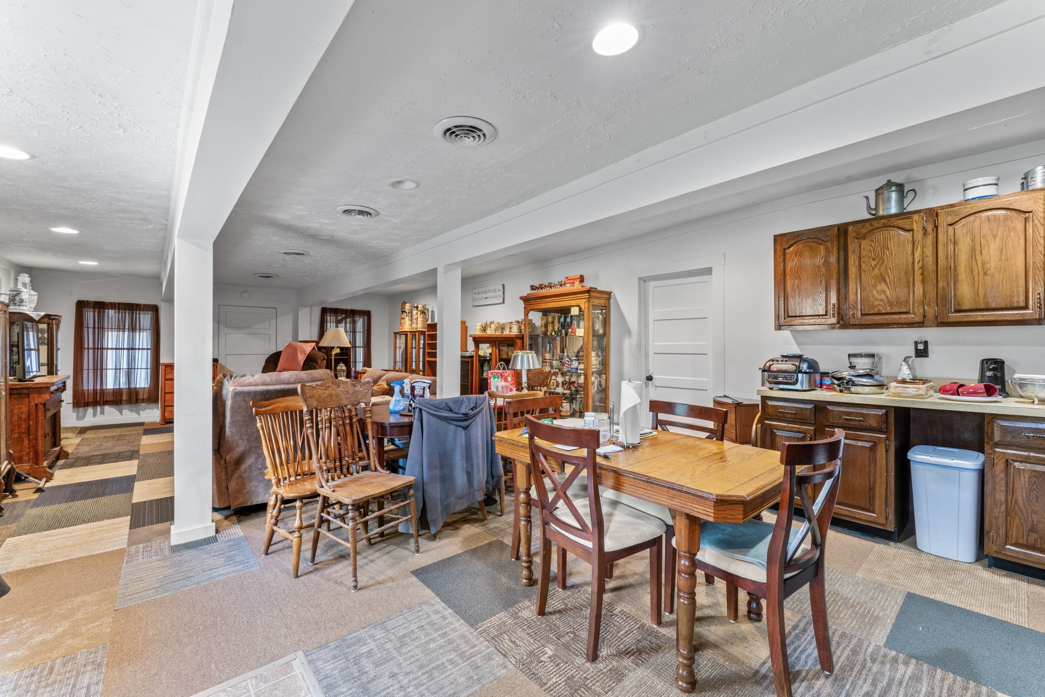 1393 Mount Herman Rd