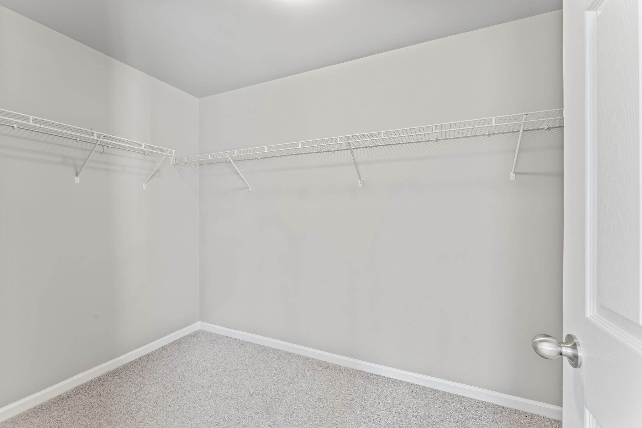 916 Holgate Ct