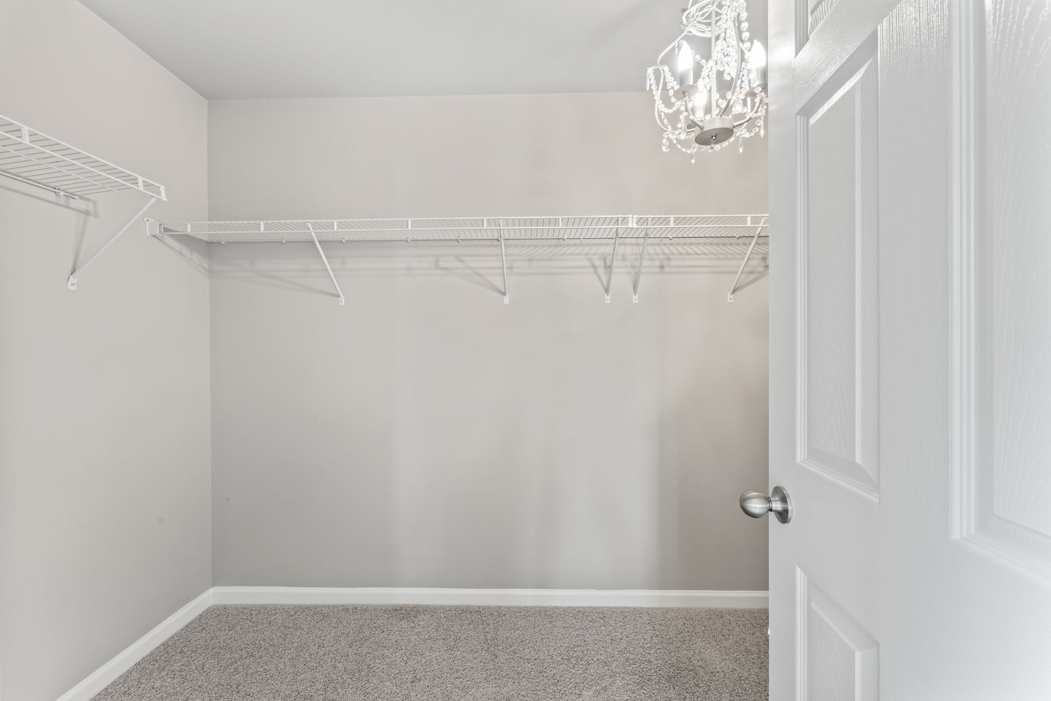 916 Holgate Ct
