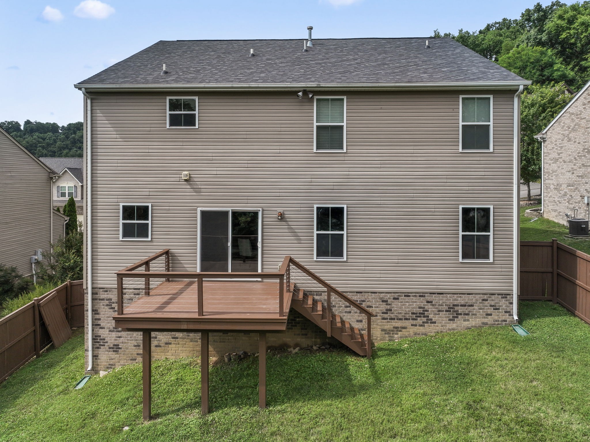 916 Holgate Ct