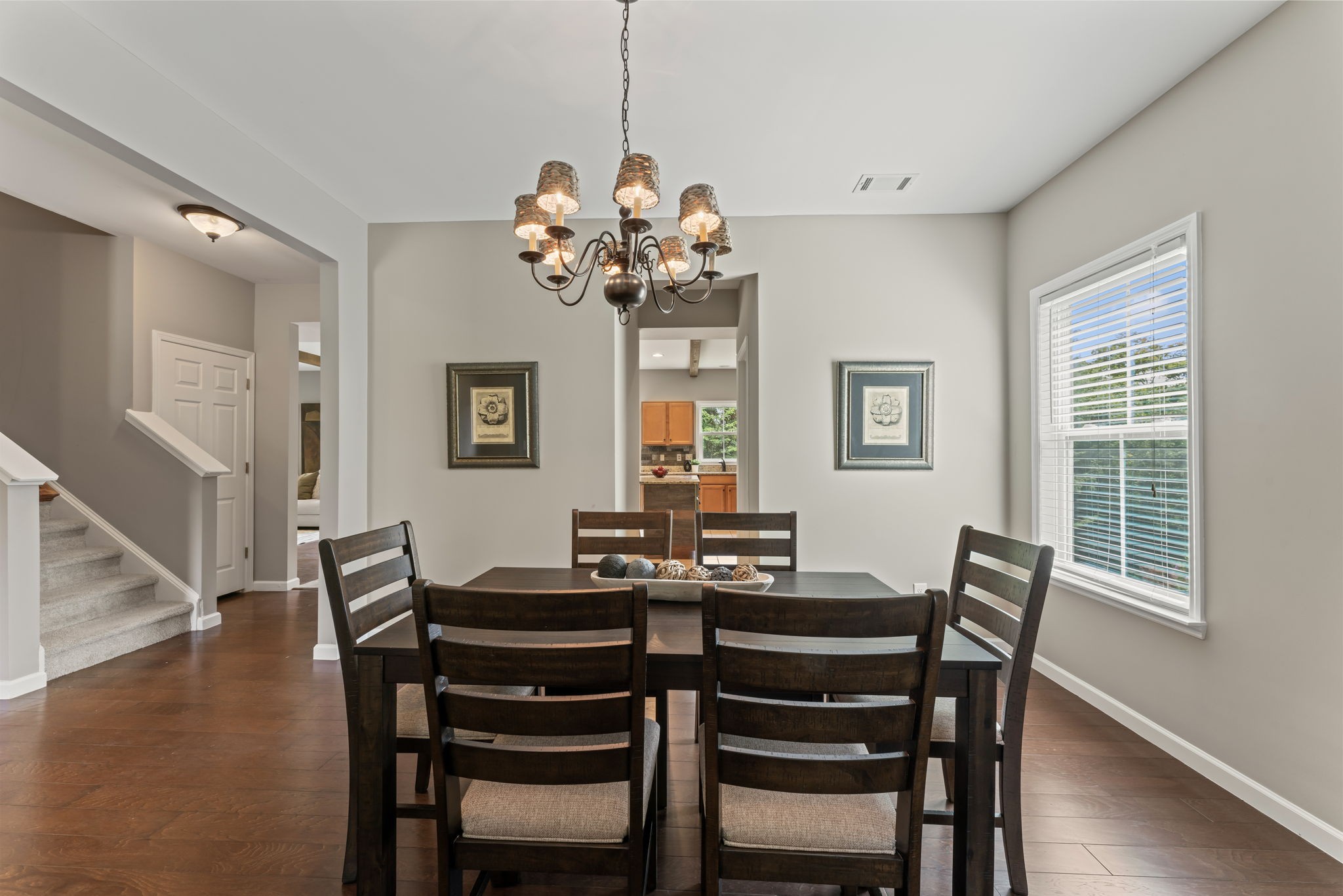 916 Holgate Ct