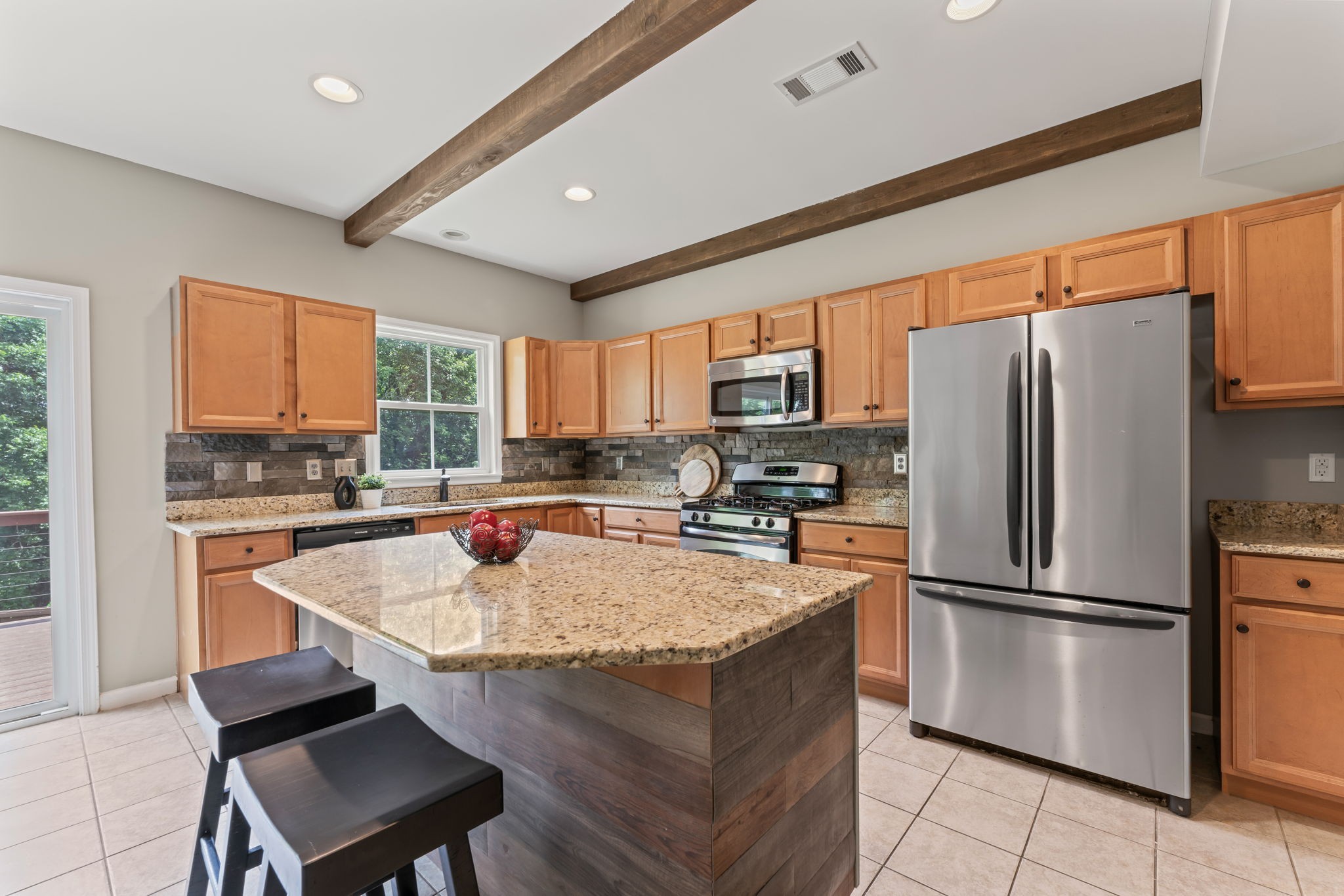 916 Holgate Ct