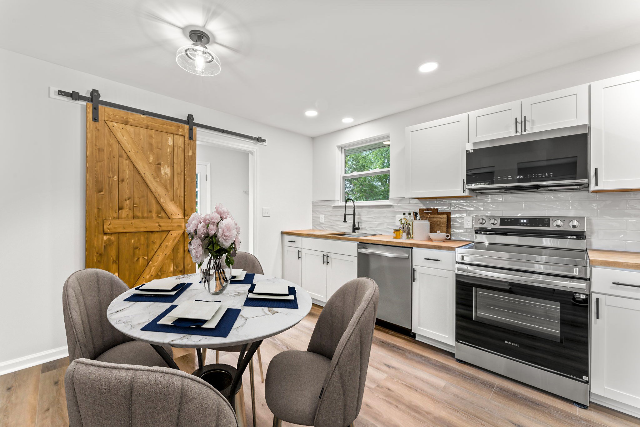 2315 Williamsport Pike