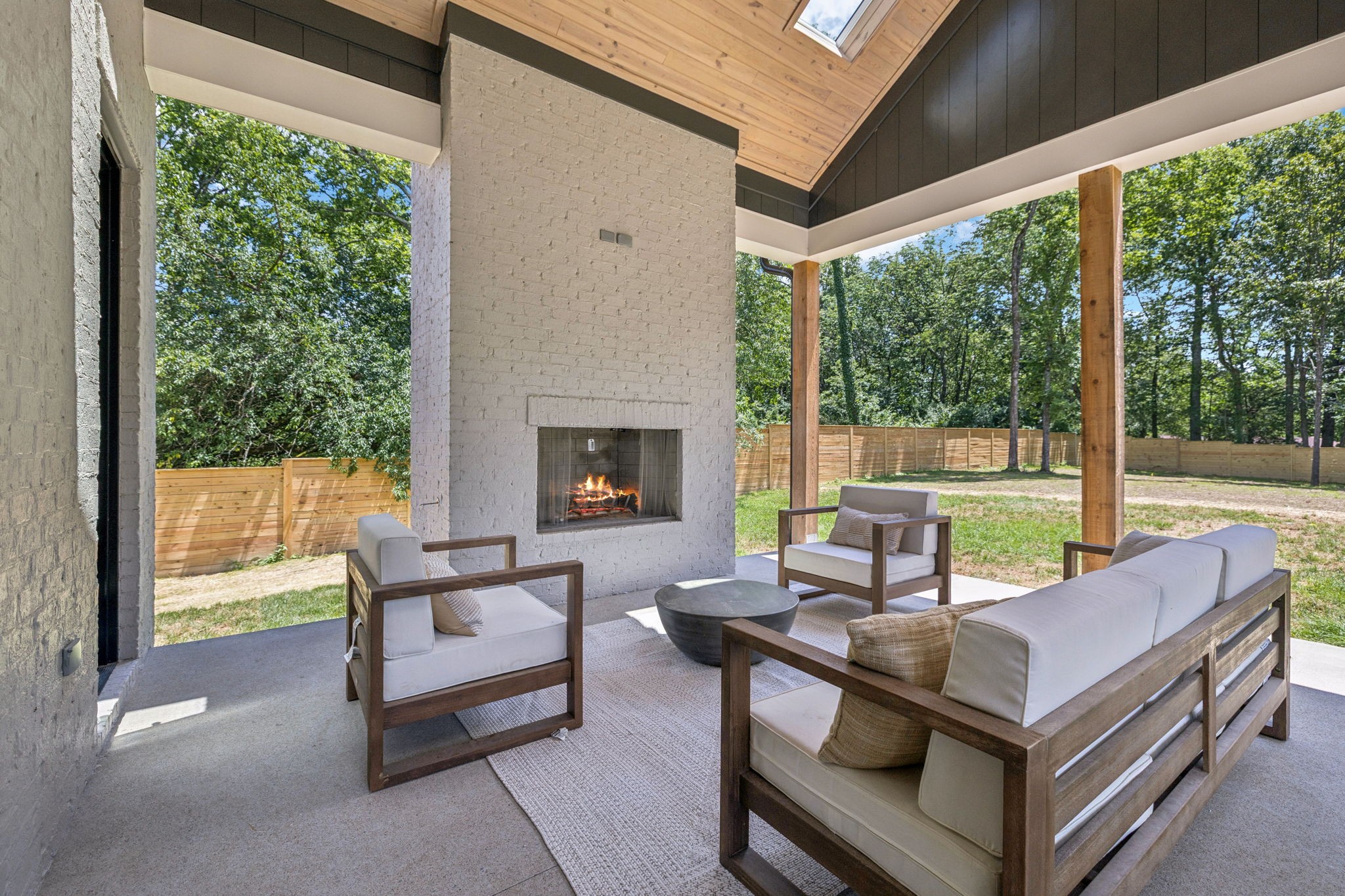 853 Belton Dr