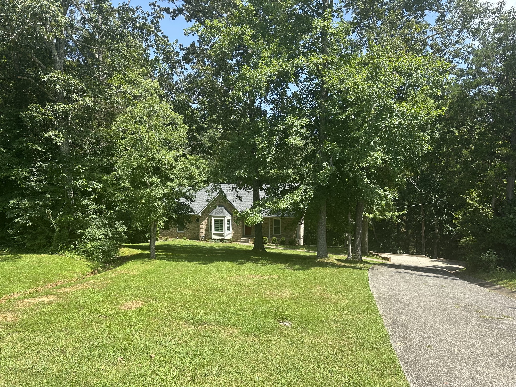 356 Arrowhead Ct
