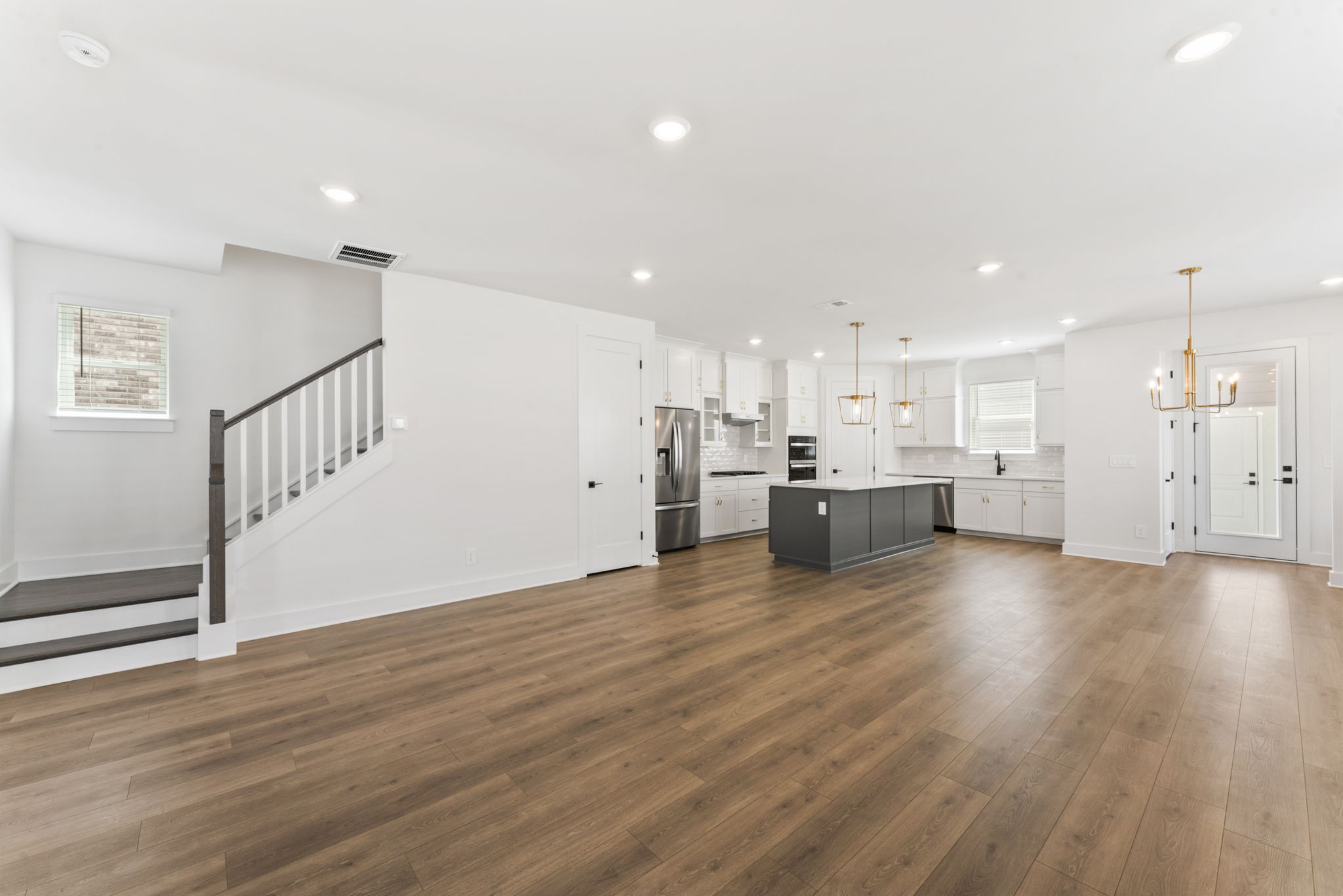 4042 Poplar Farms Dr