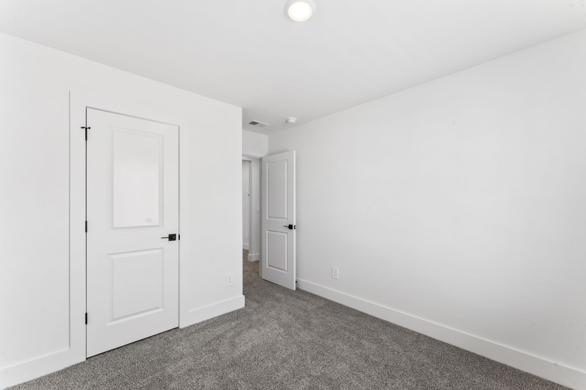 4042 Poplar Farms Dr