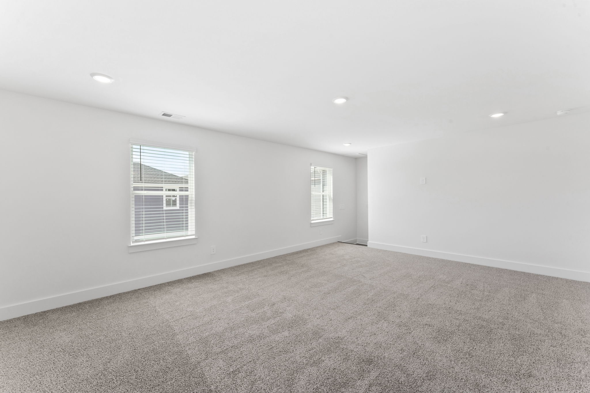4042 Poplar Farms Dr