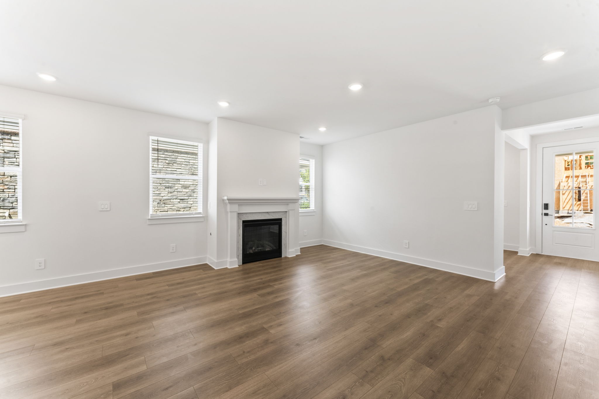 4042 Poplar Farms Dr