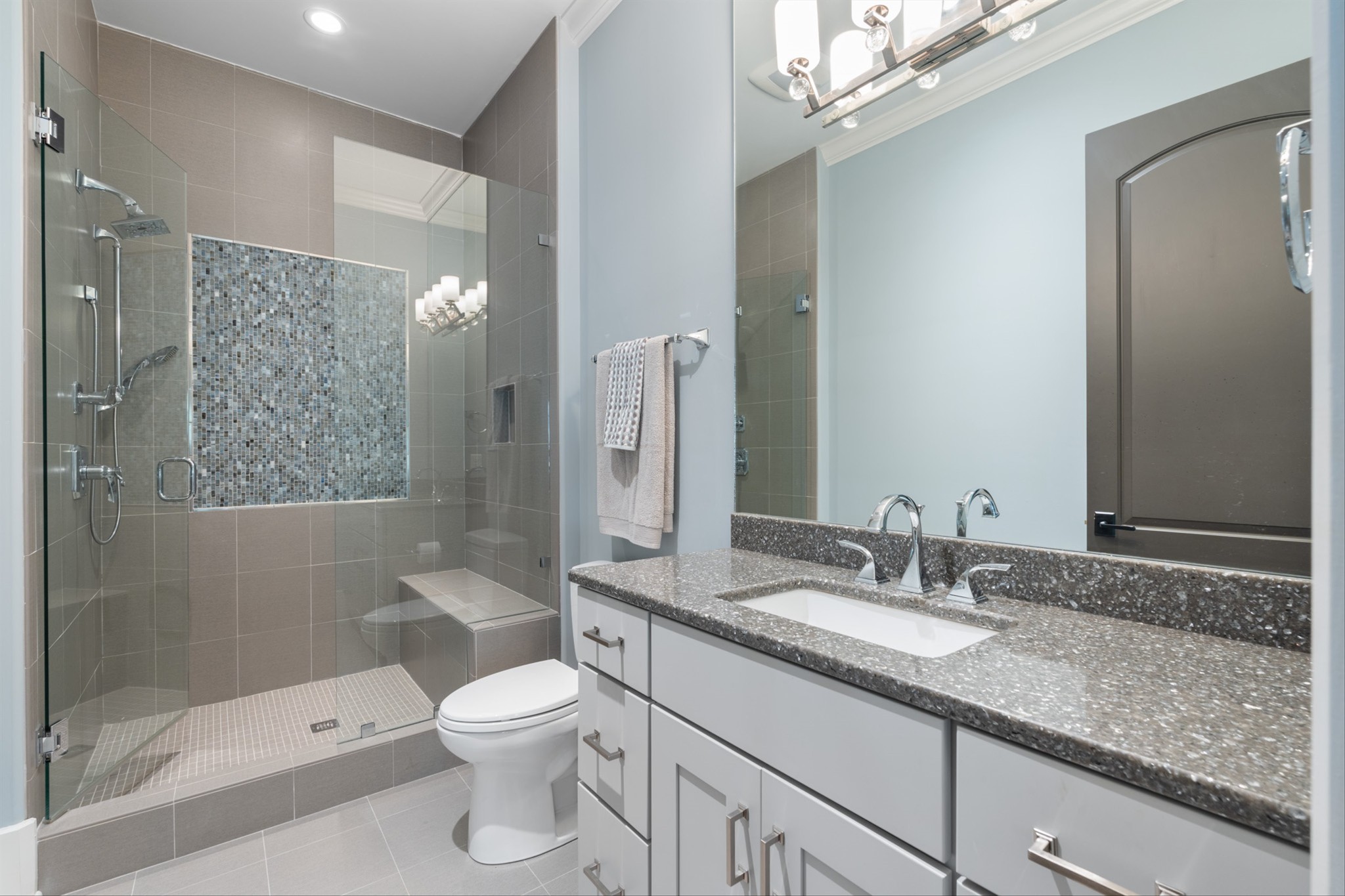 150 Bella Vista Dr