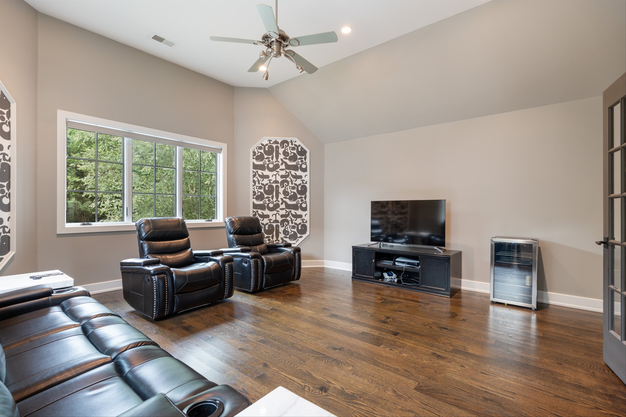 150 Bella Vista Dr