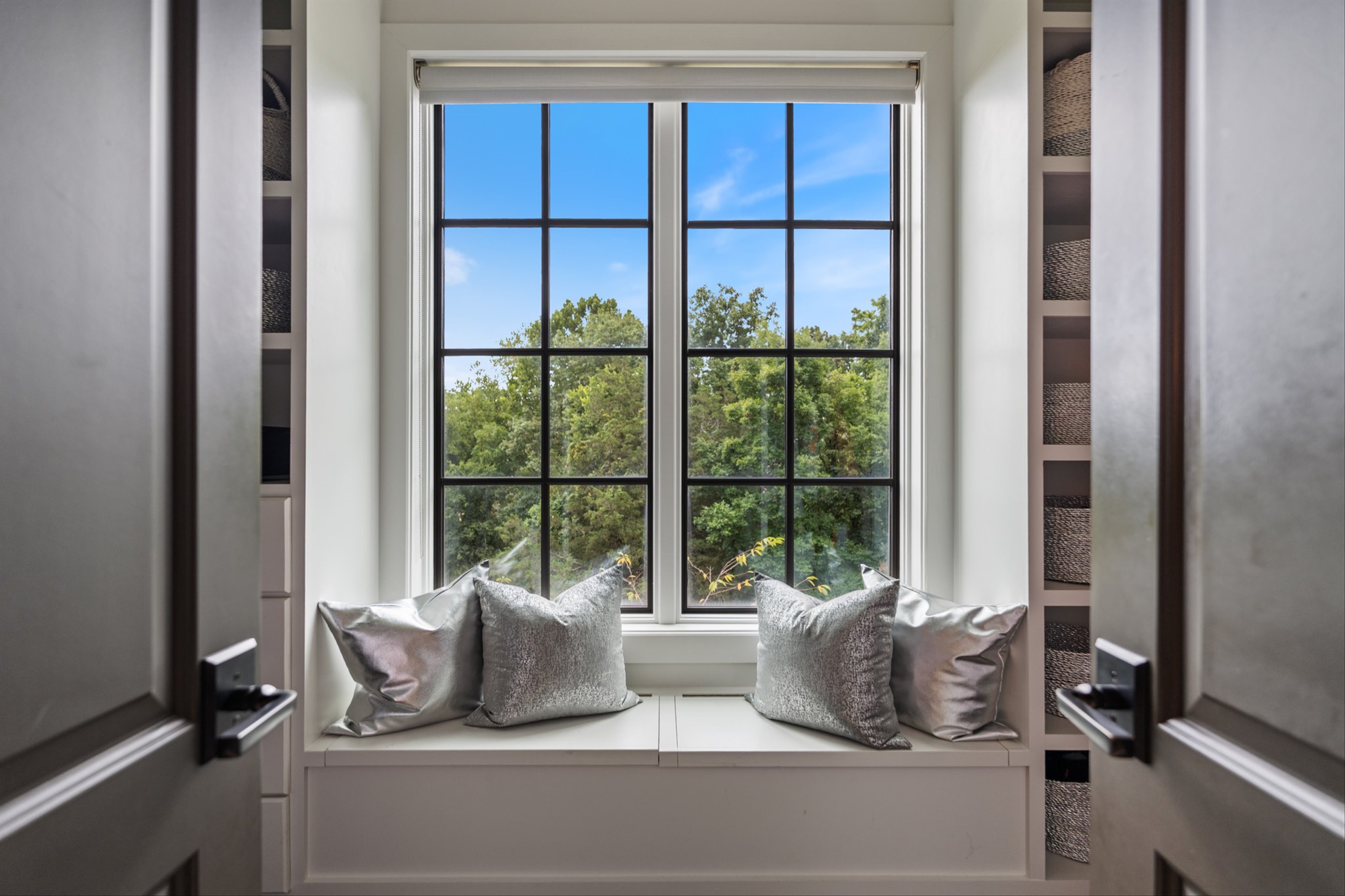 150 Bella Vista Dr