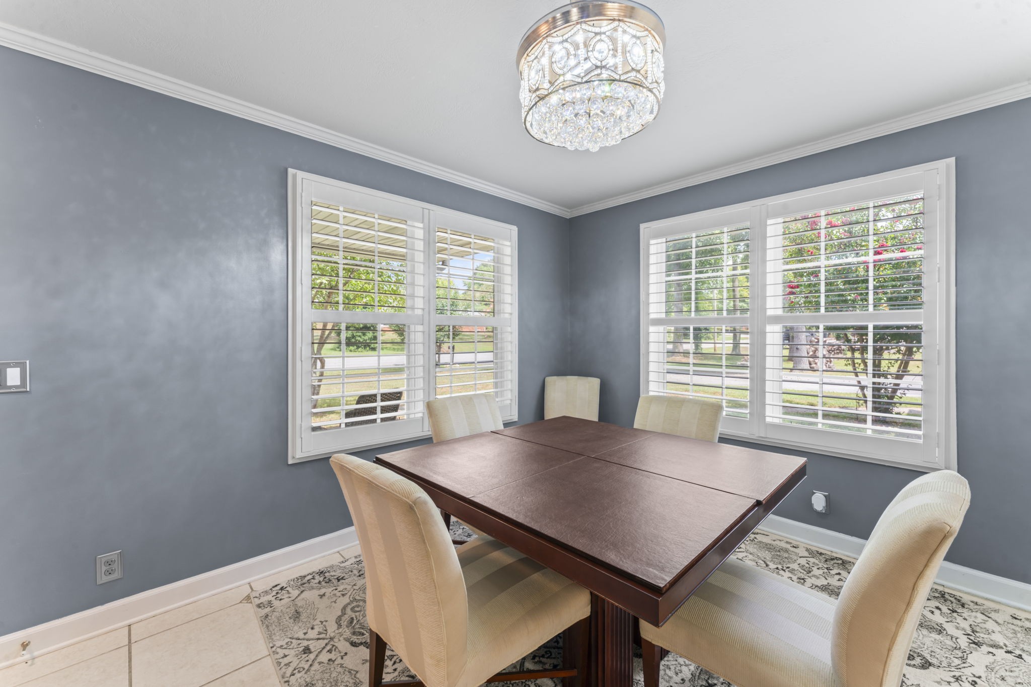 108 Lake Valley Rd