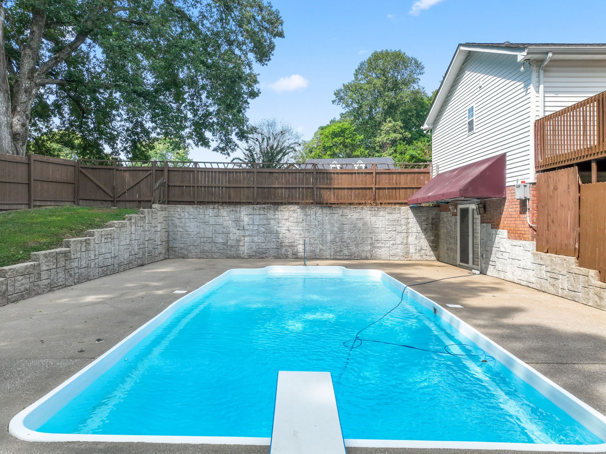 314 Deep Wood Dr