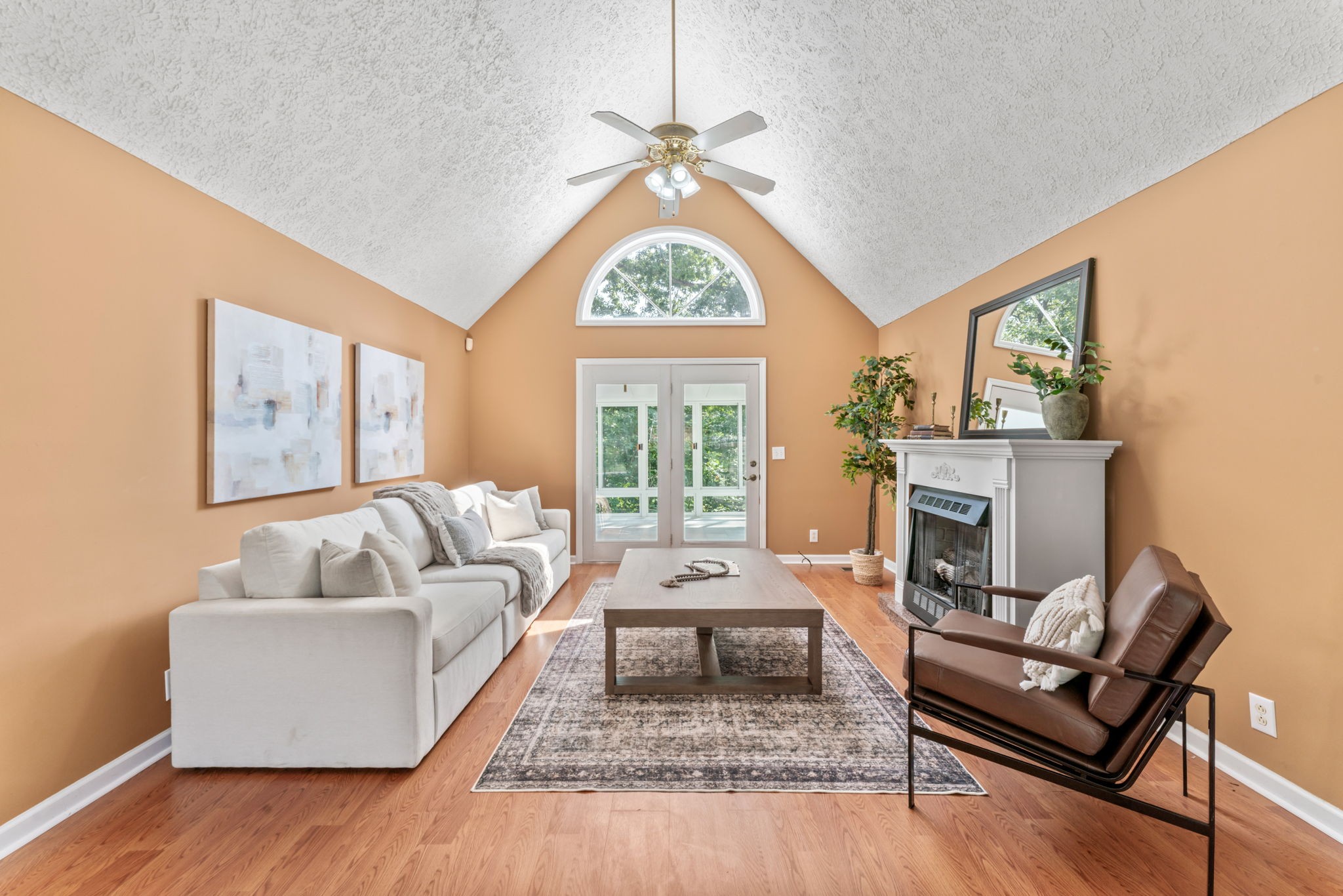314 Deep Wood Dr