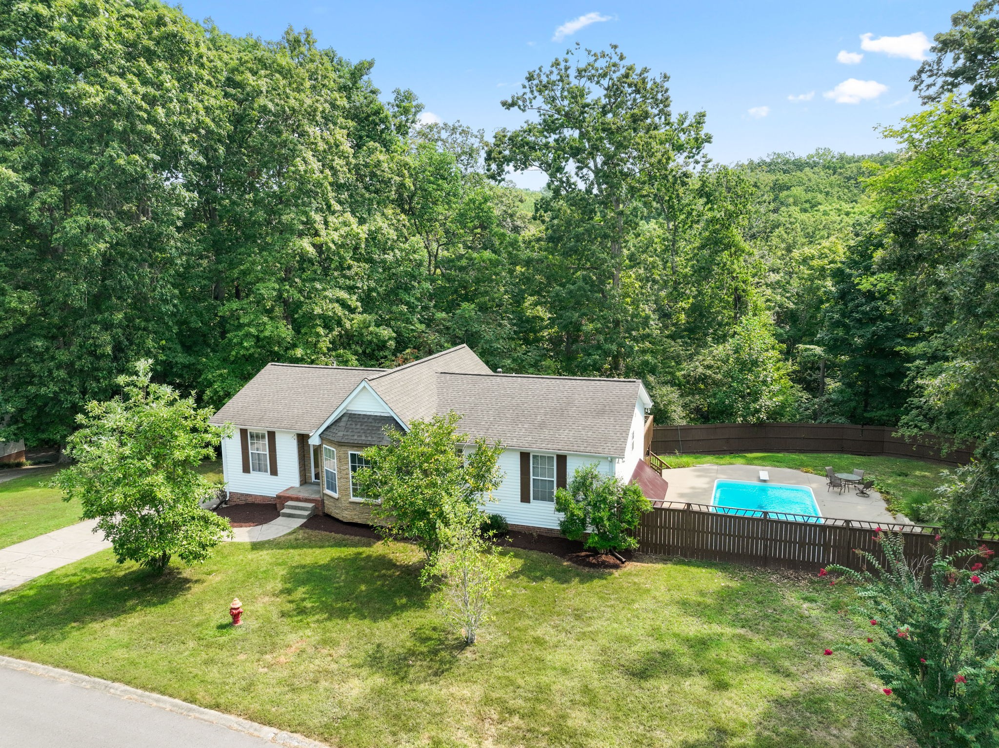 314 Deep Wood Dr