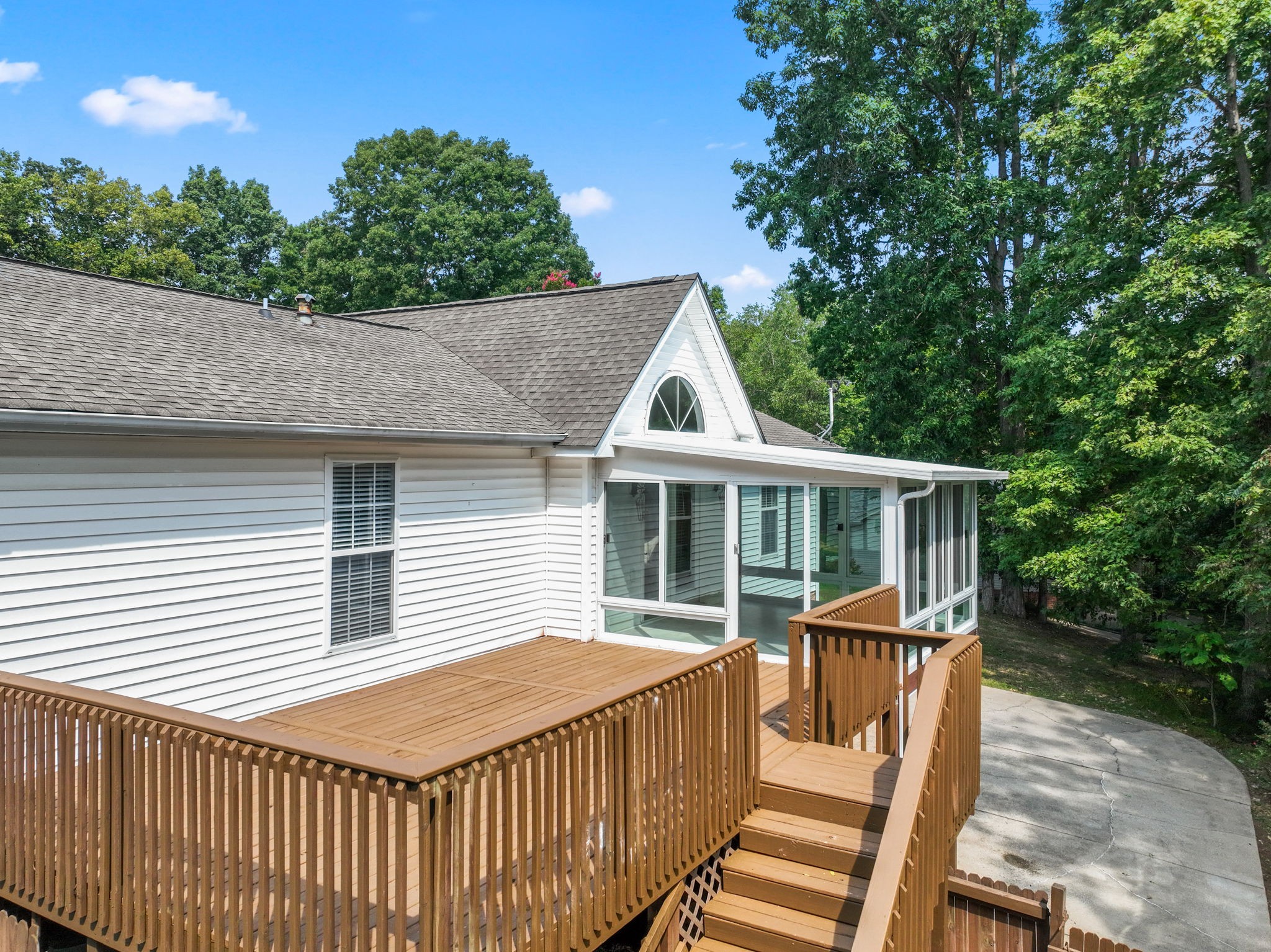 314 Deep Wood Dr