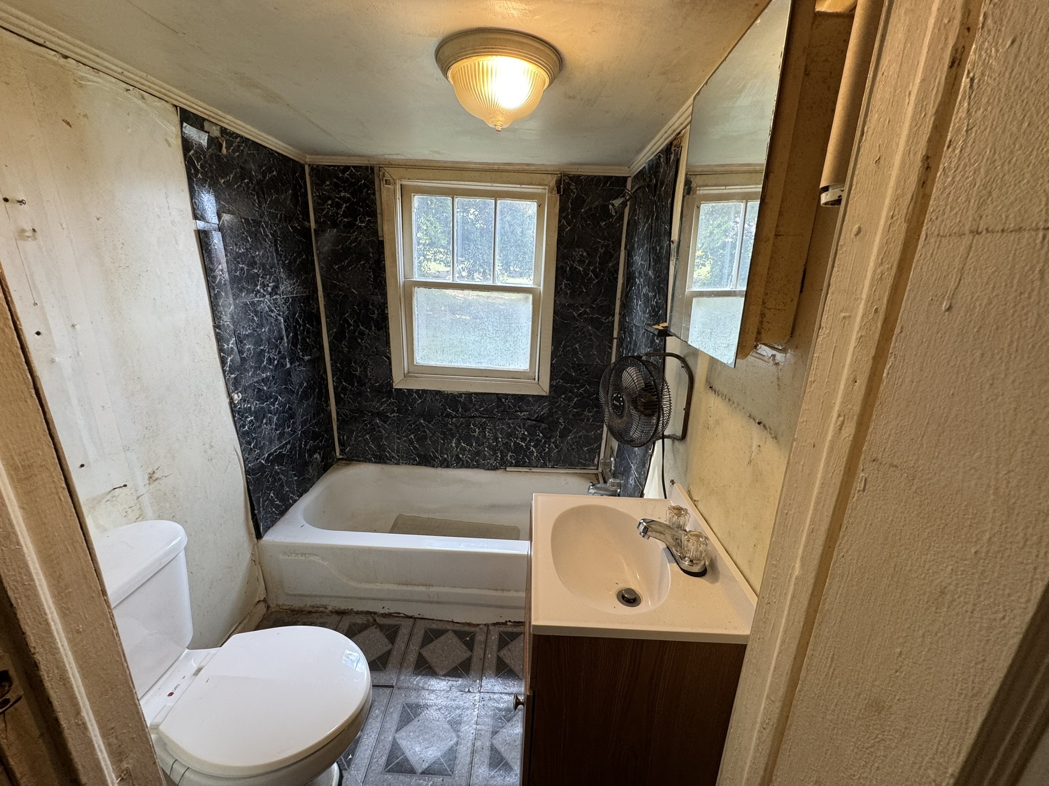 406 Market St, W