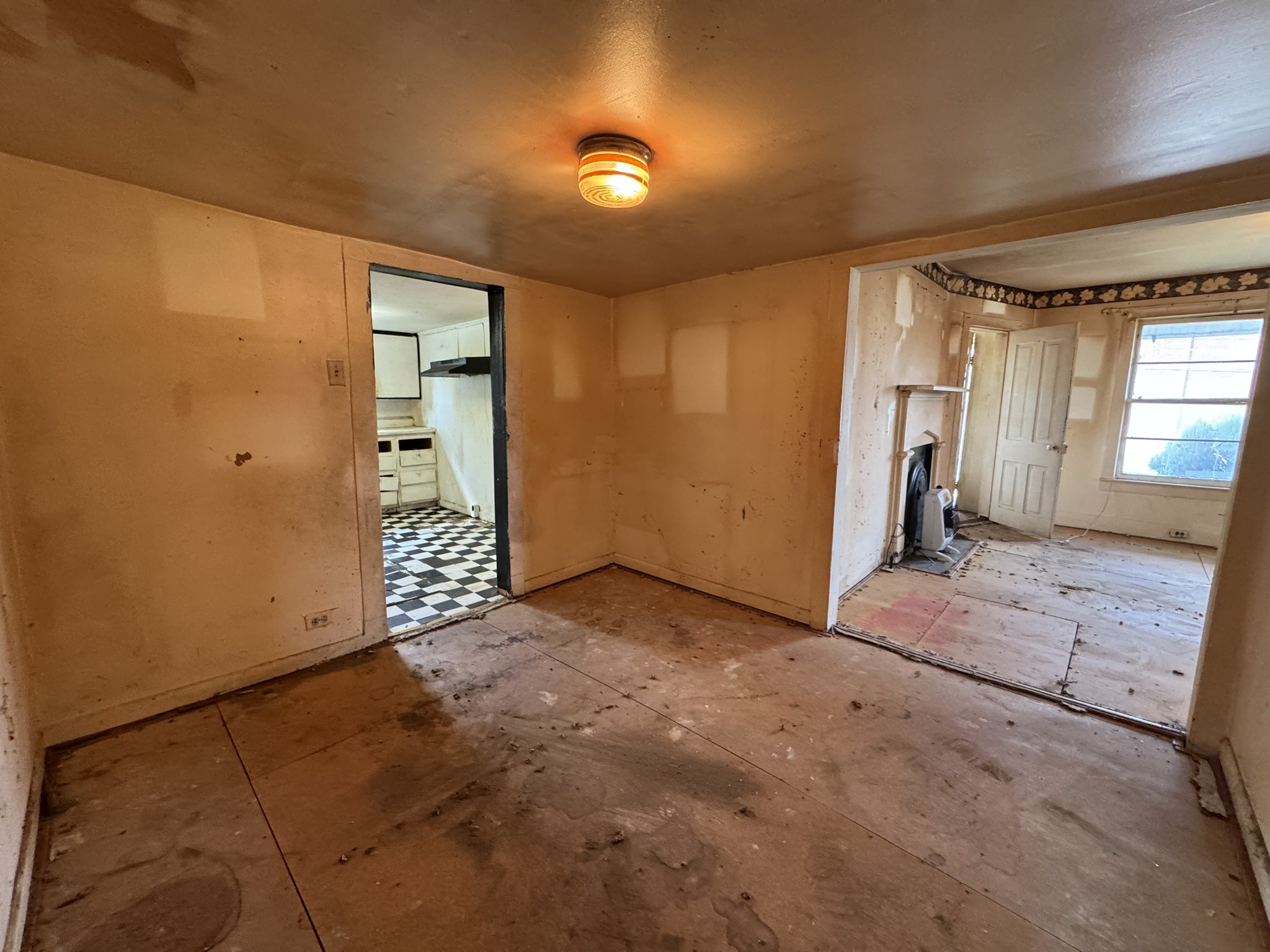 406 Market St, W