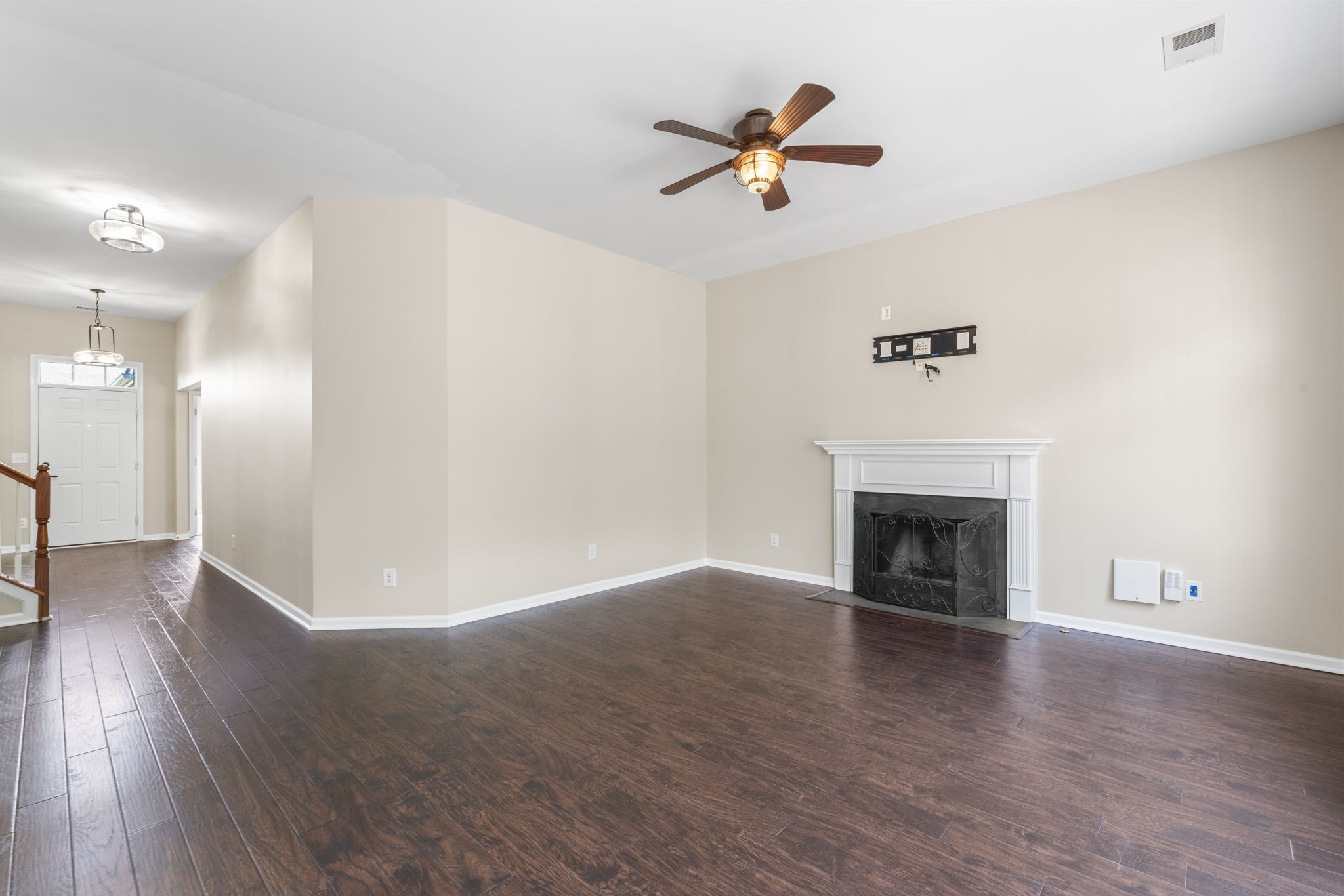 2038 Lincoln Rd