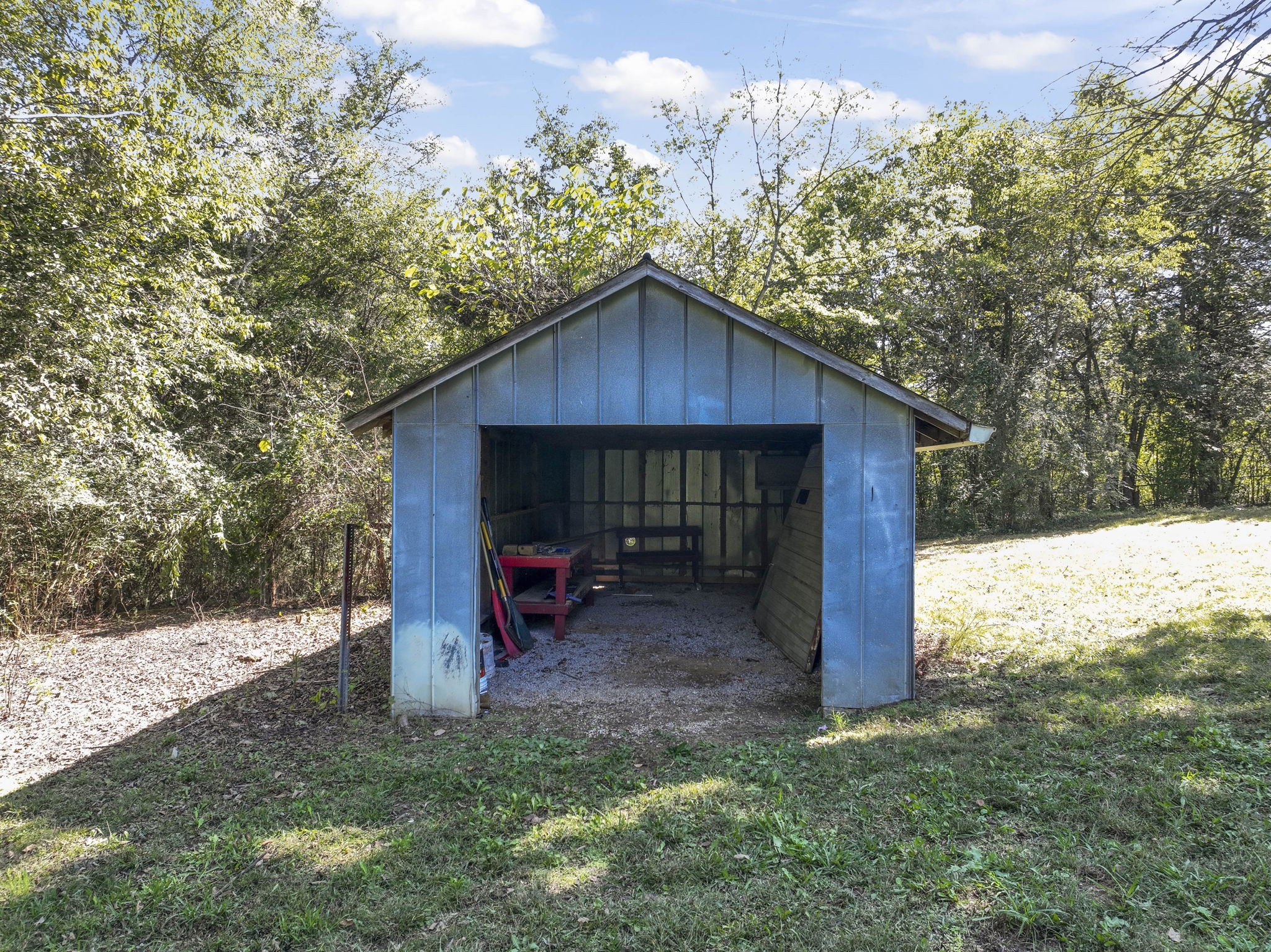 827 Old Lewisburg Hwy