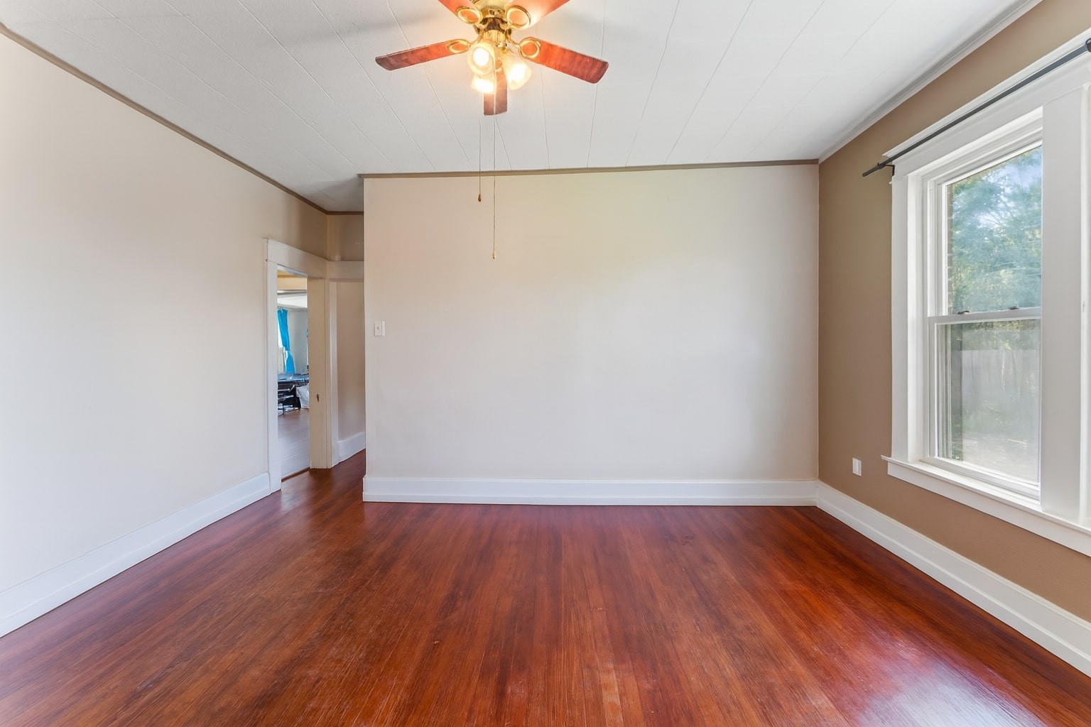 220 Jackson Ave
