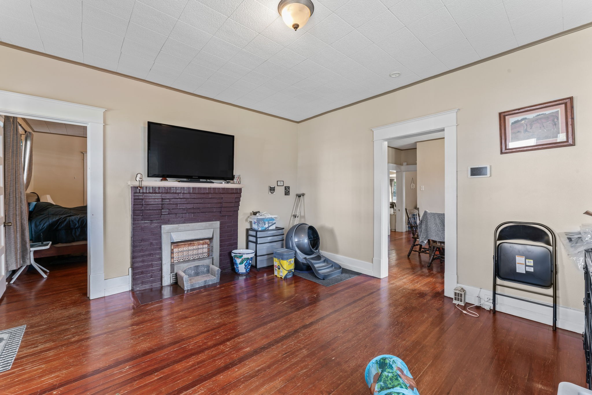 220 Jackson Ave