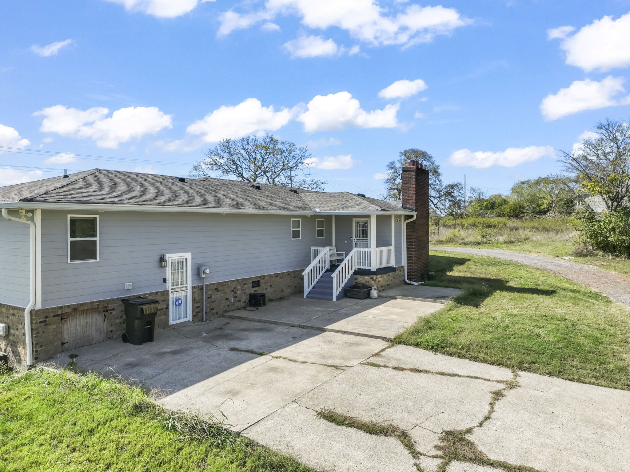 1670 Long Hollow Pike