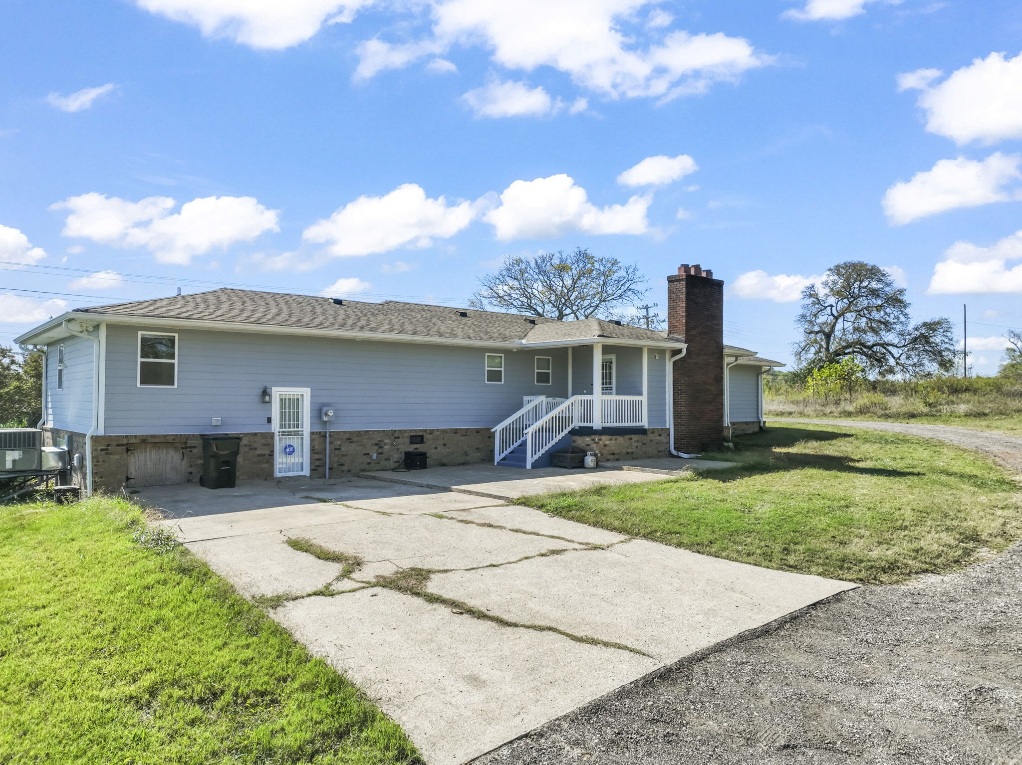 1670 Long Hollow Pike