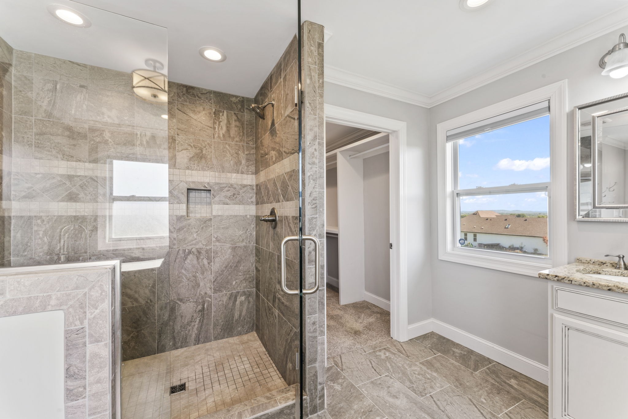 1670 Long Hollow Pike