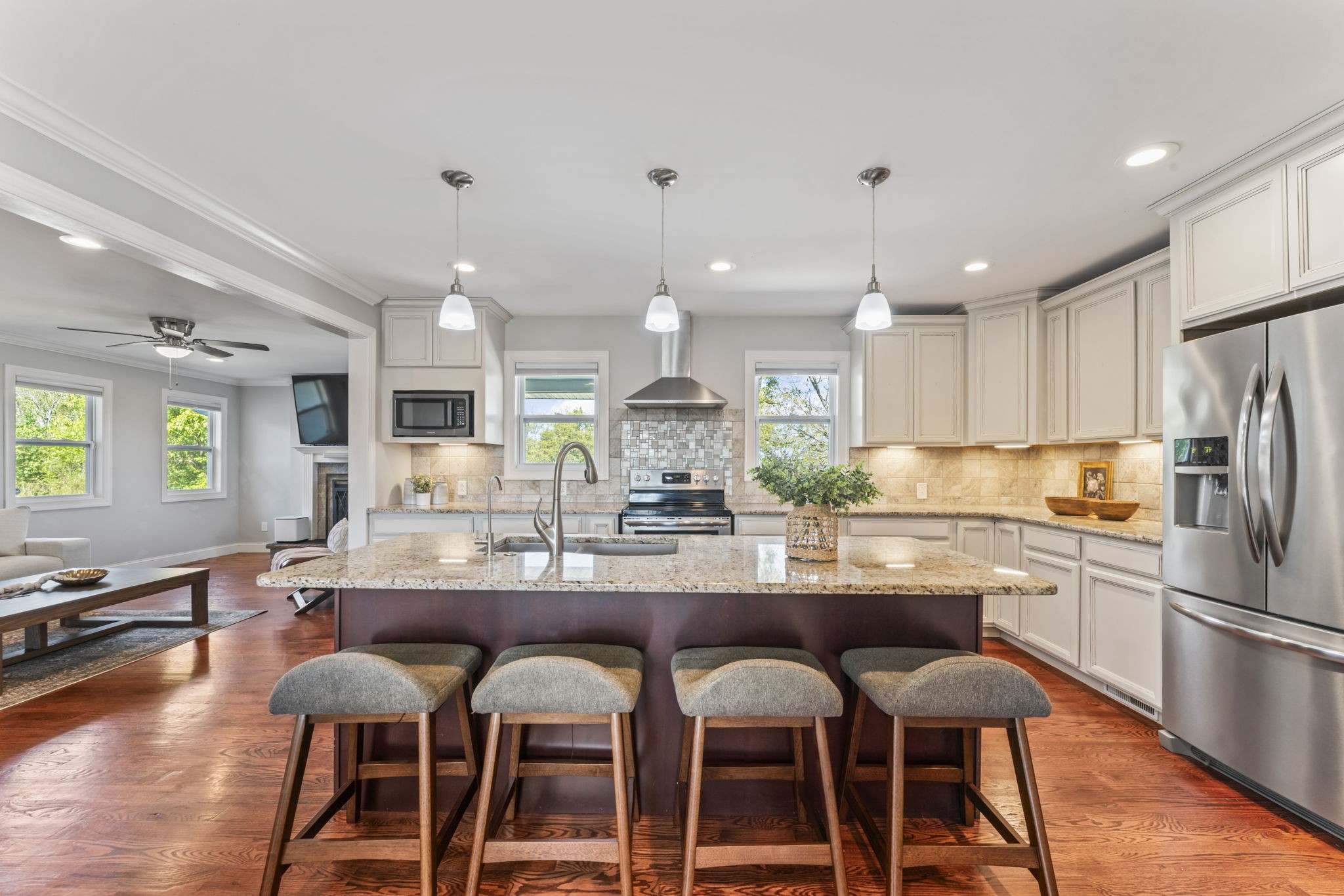 1670 Long Hollow Pike