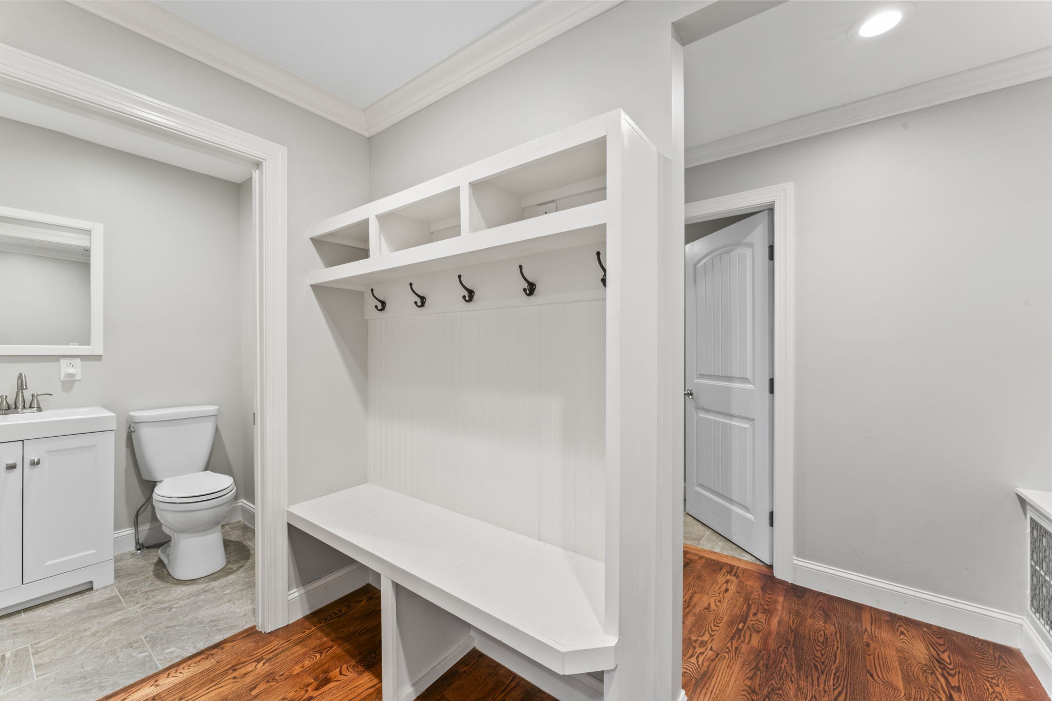 1670 Long Hollow Pike