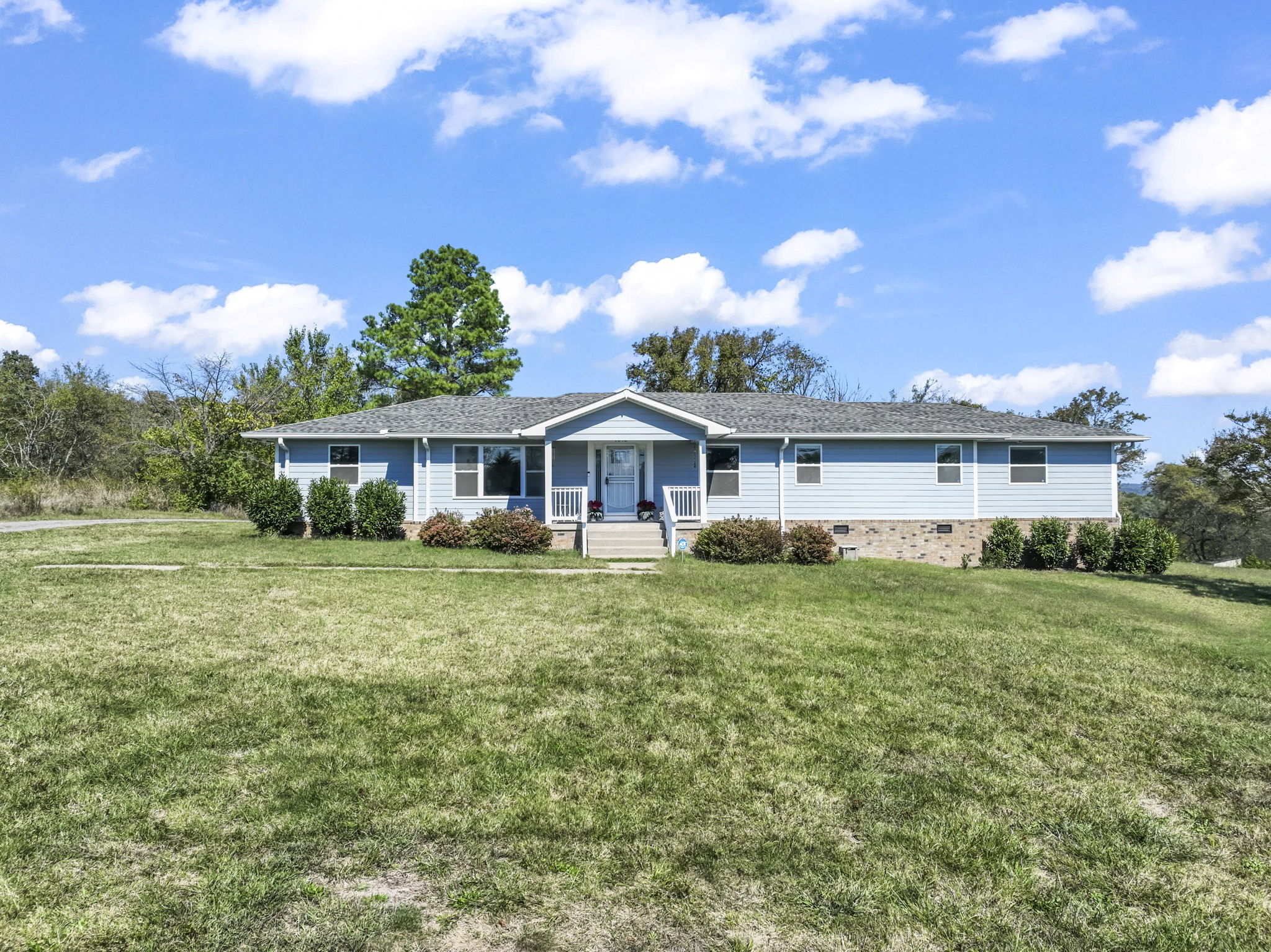 1670 Long Hollow Pike