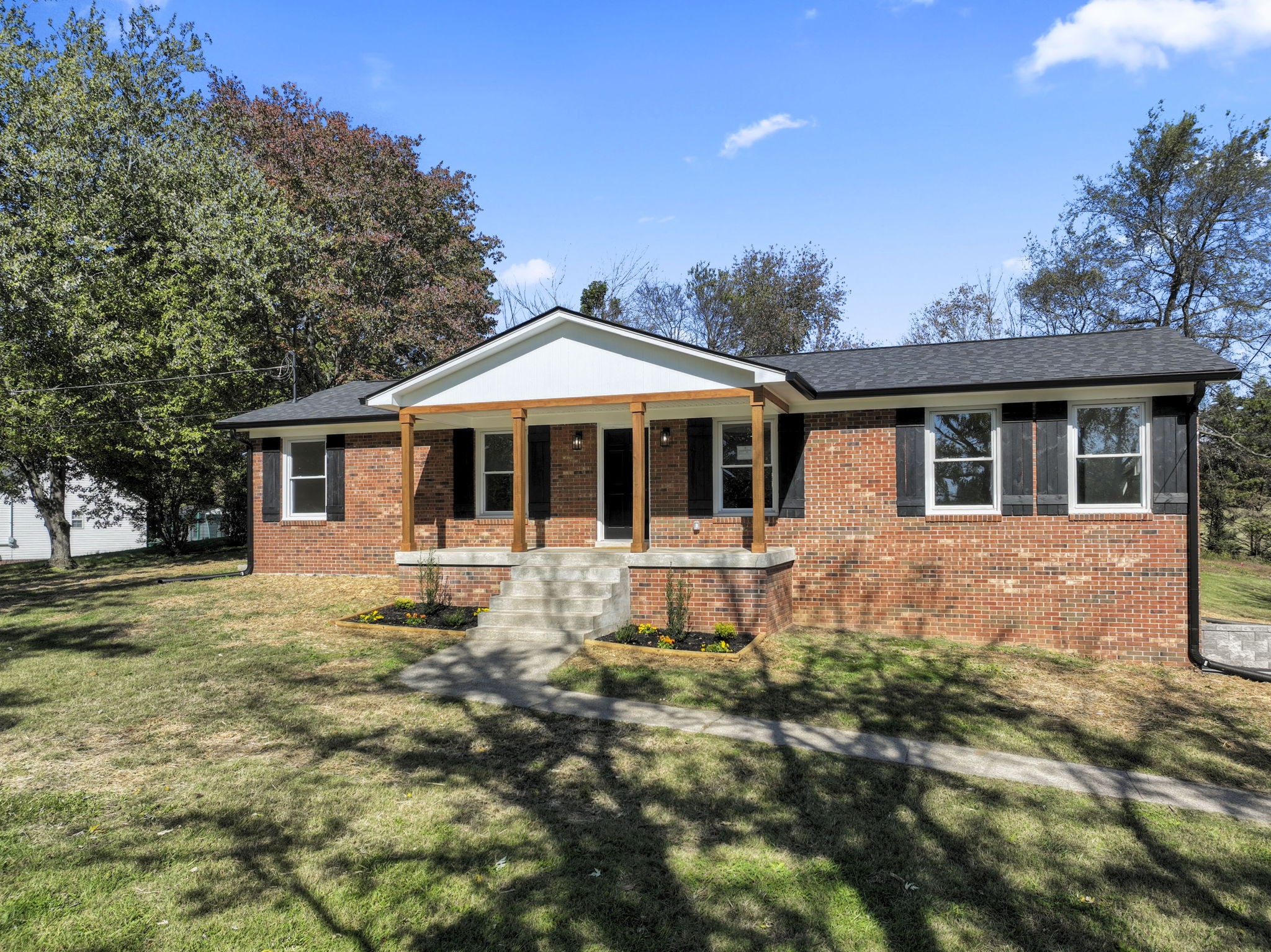 1204 Glenn Ave