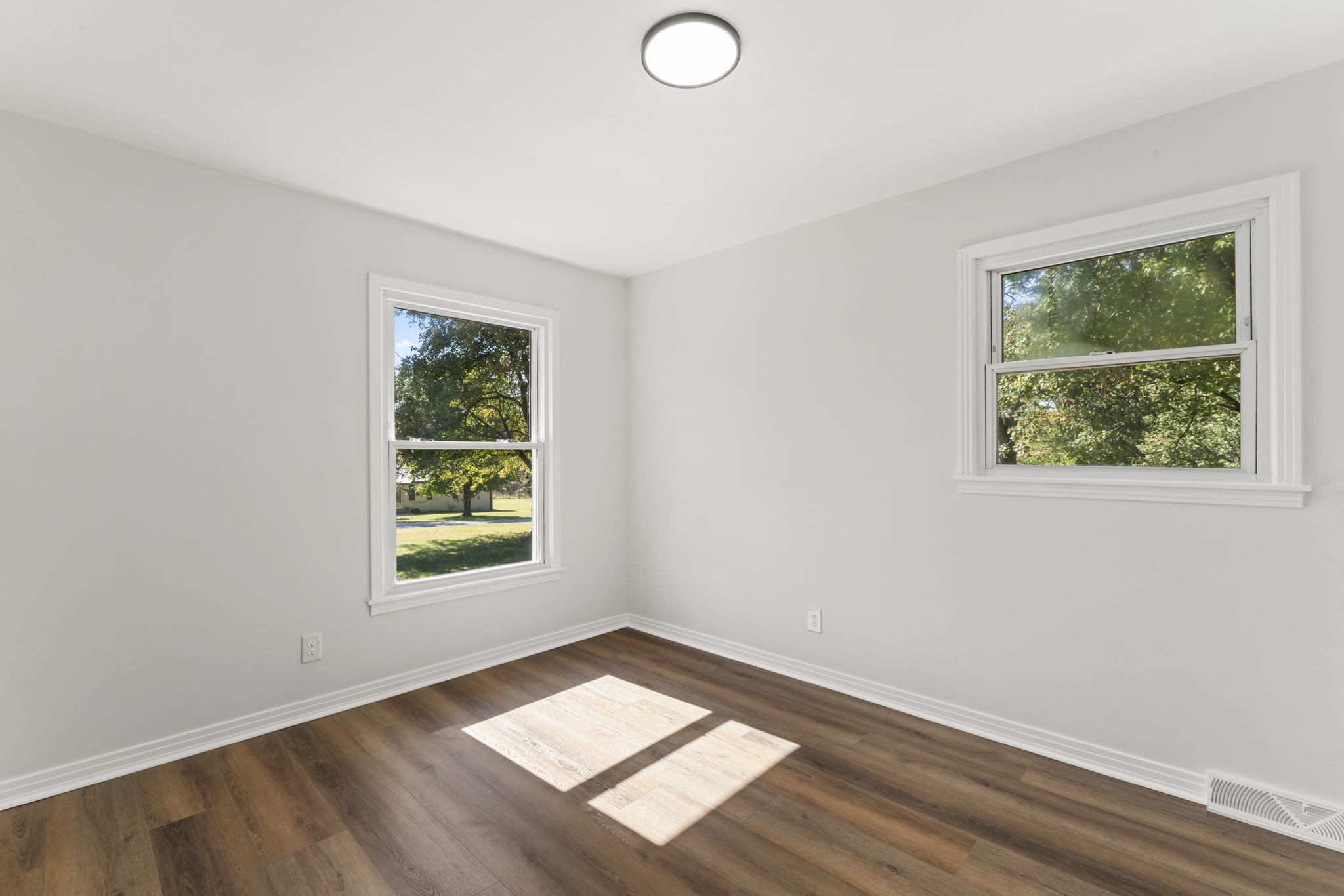 1204 Glenn Ave