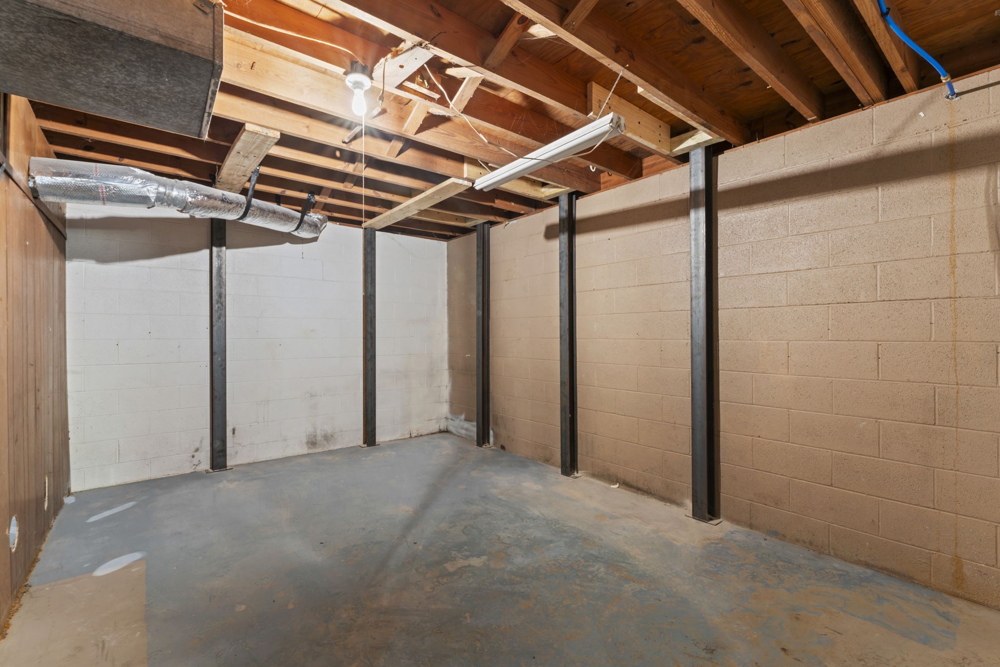 1204 Glenn Ave