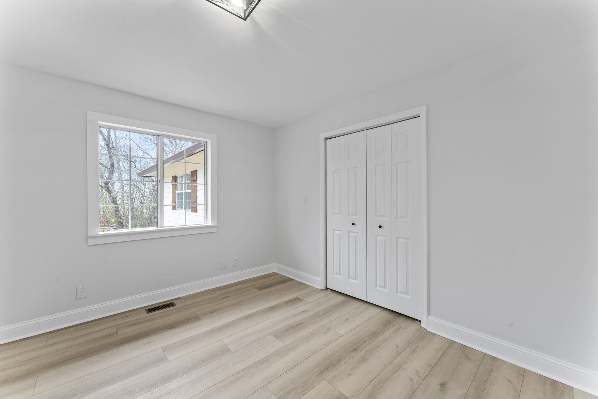 2591 Harlan Farms Rd