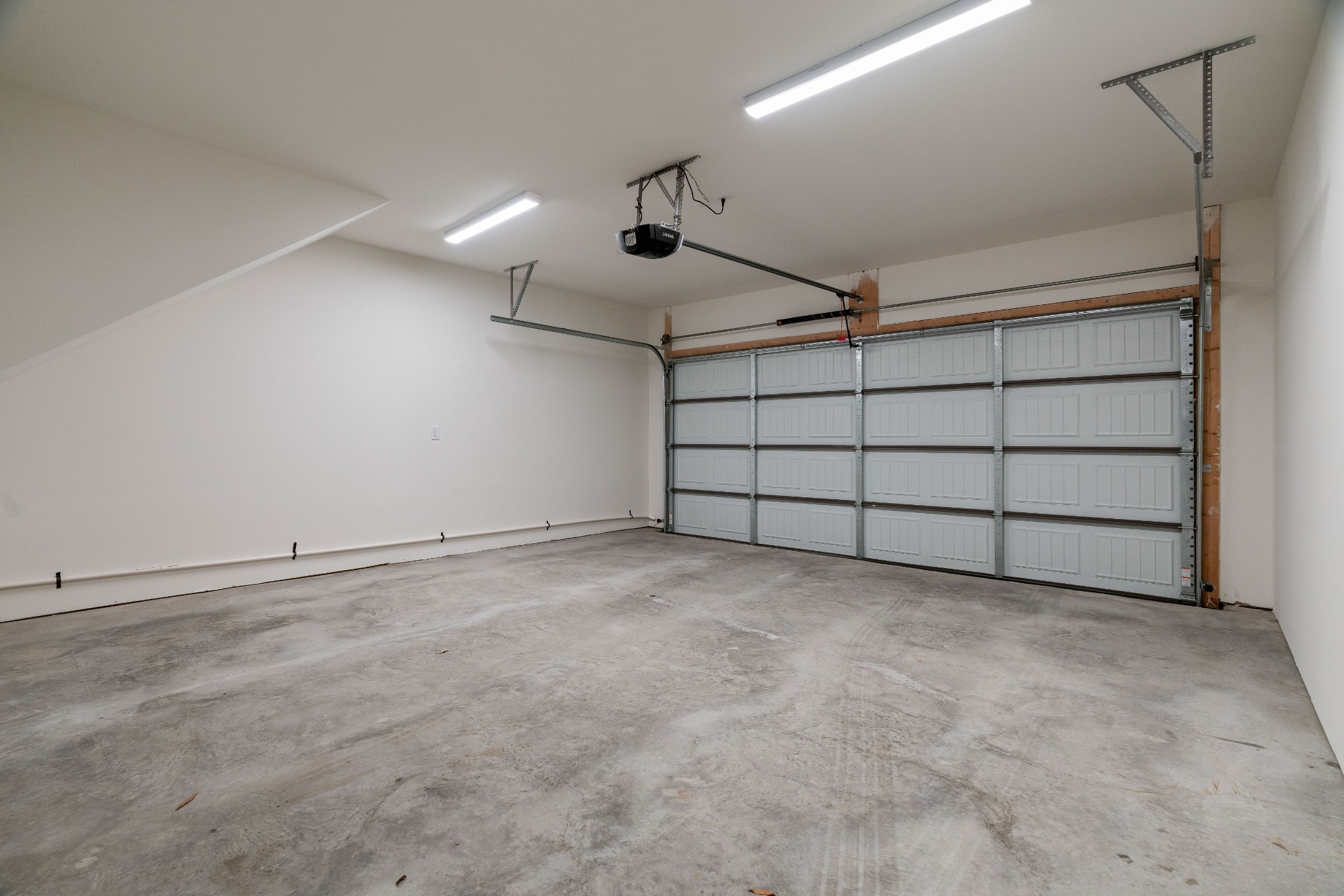 910 Youngs Ln Unit: 3