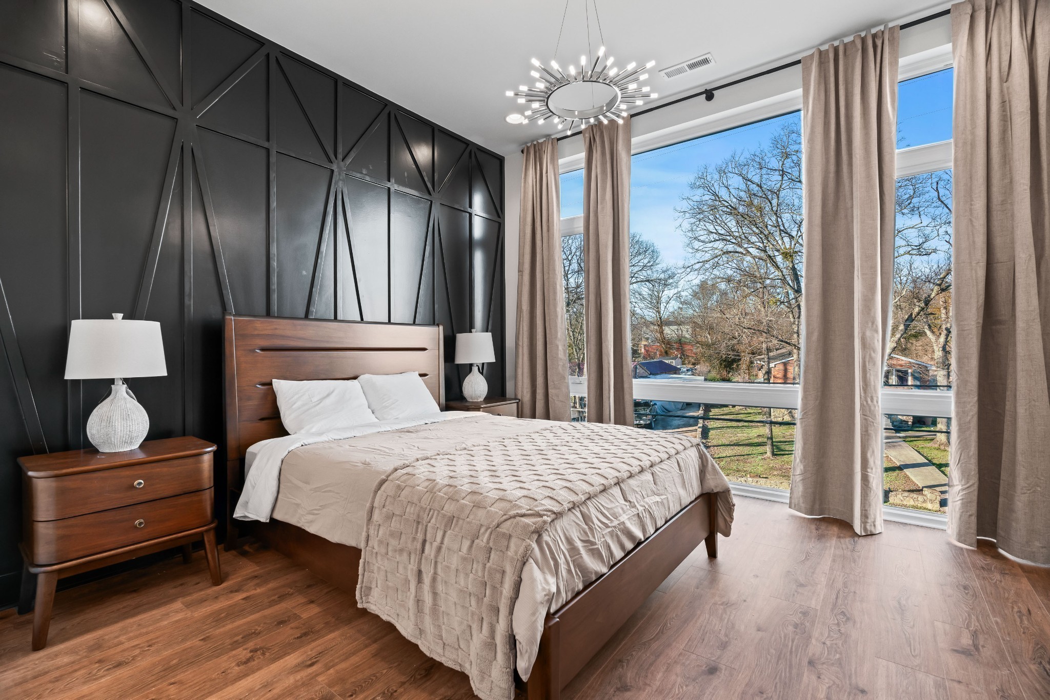 910 Youngs Ln Unit: 3