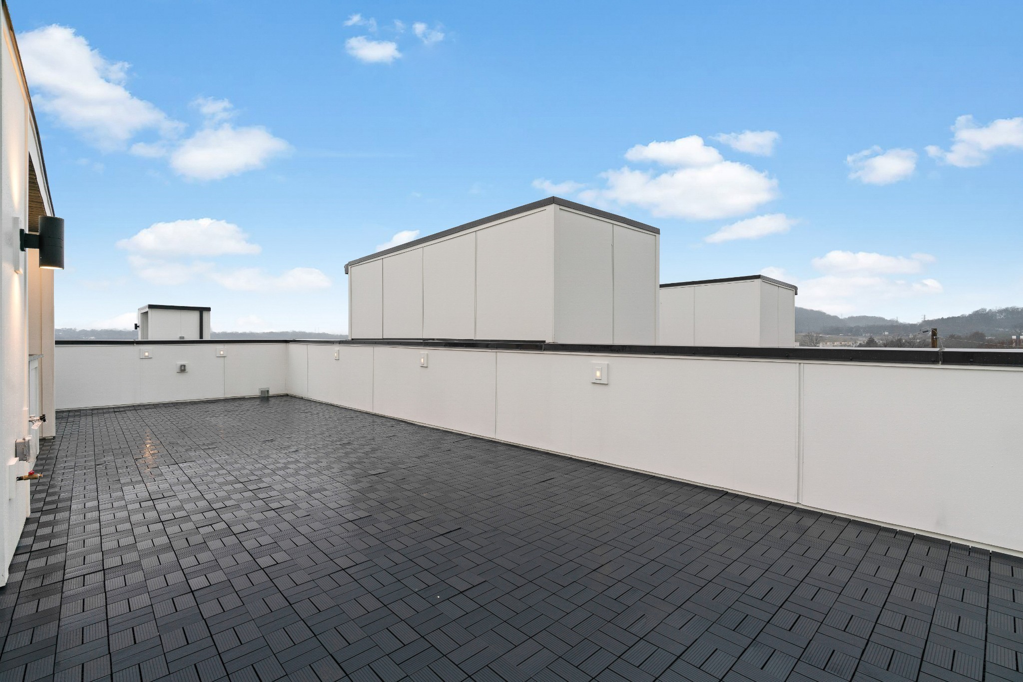 910 Youngs Ln Unit: 3