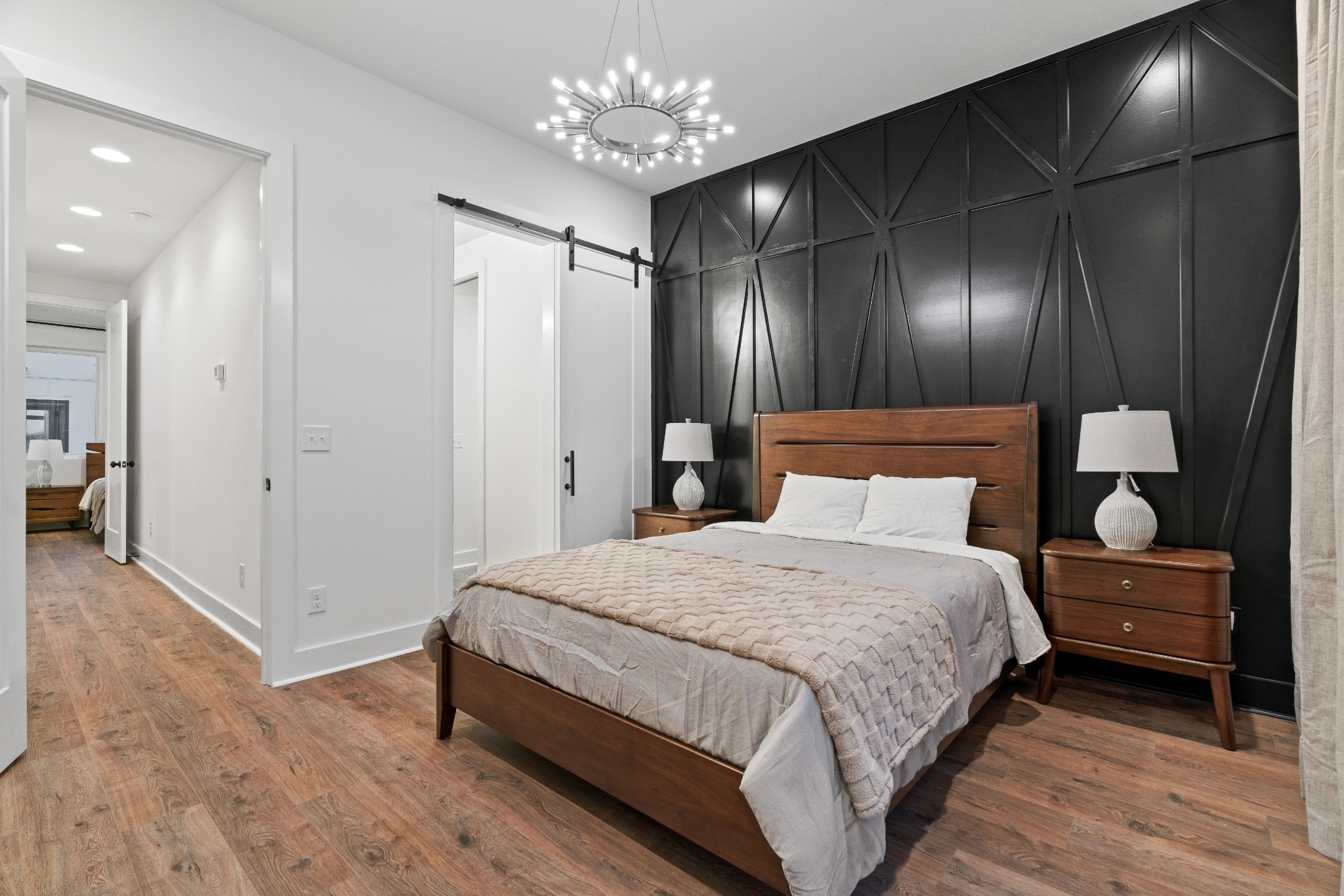 910 Youngs Ln Unit: 3