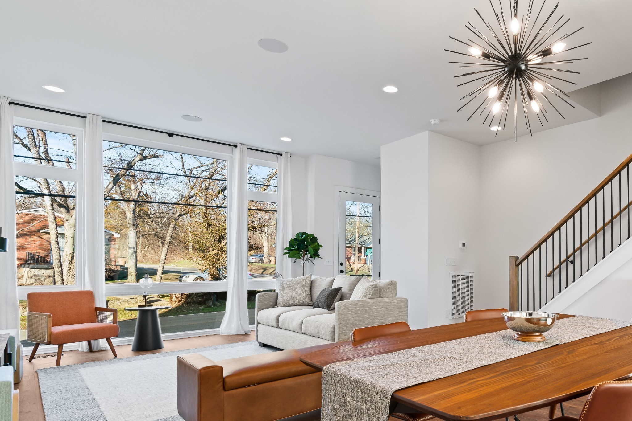 910 Youngs Ln Unit: 3