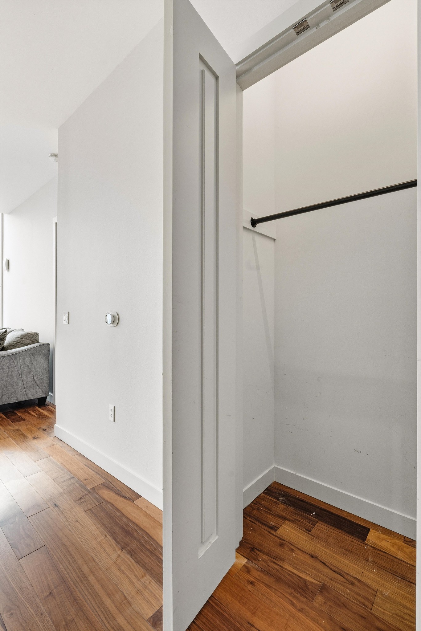 160 2nd Ave, S Unit: 1504