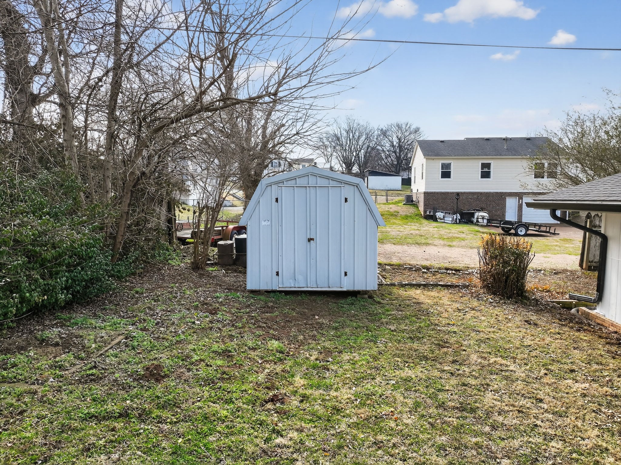 237 Mockingbird Dr