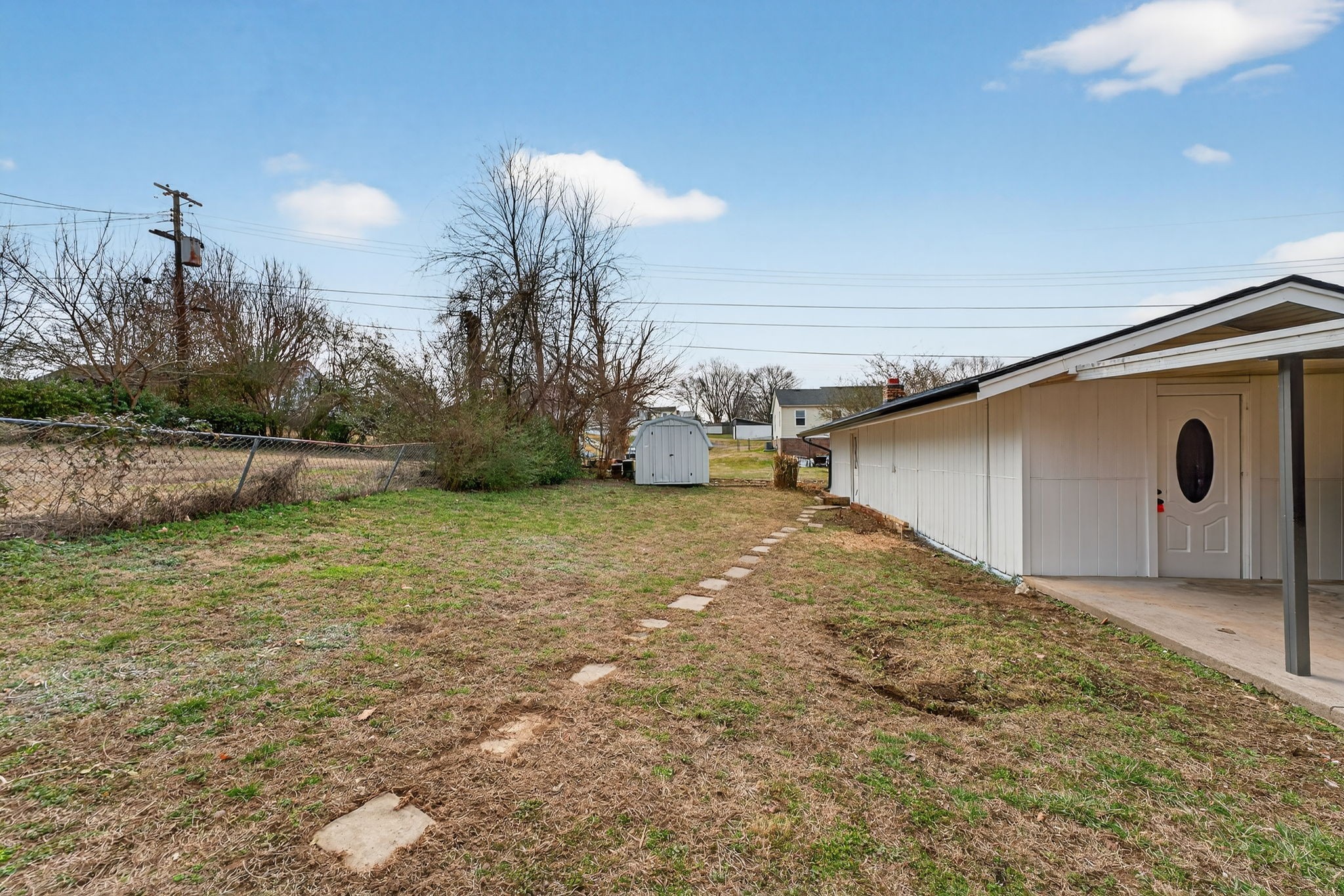 237 Mockingbird Dr
