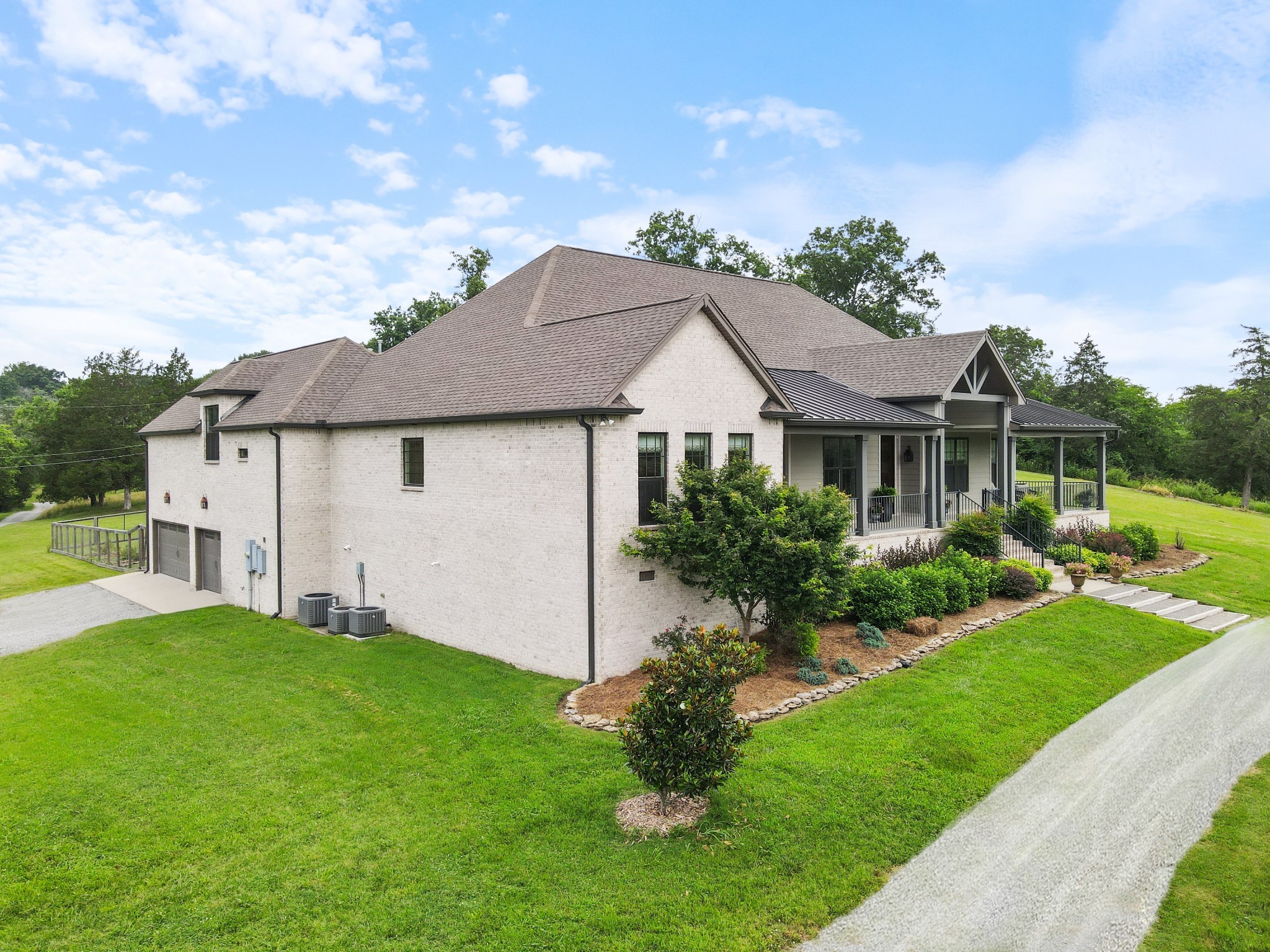 1135D Center Point Rd