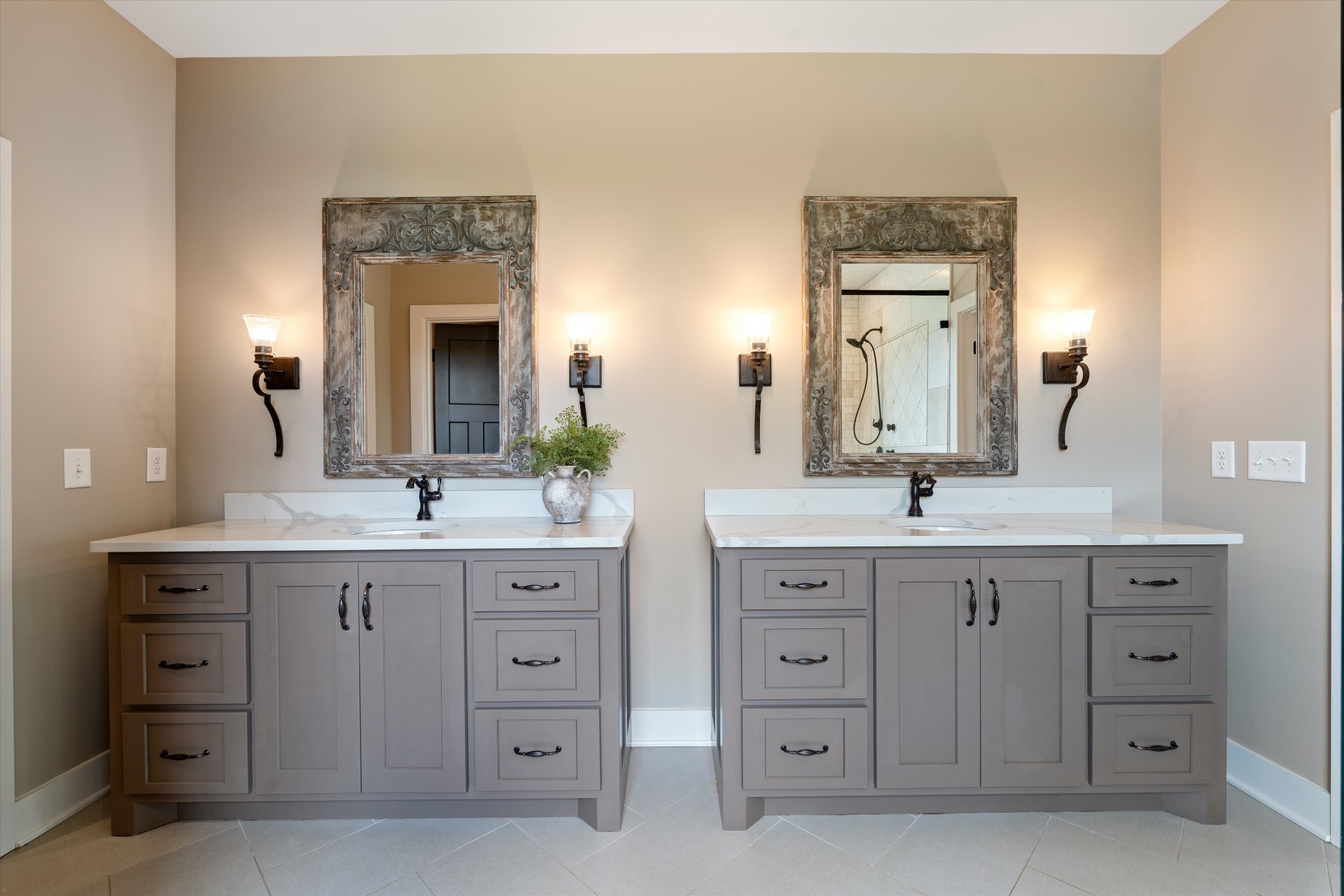 1135D Center Point Rd