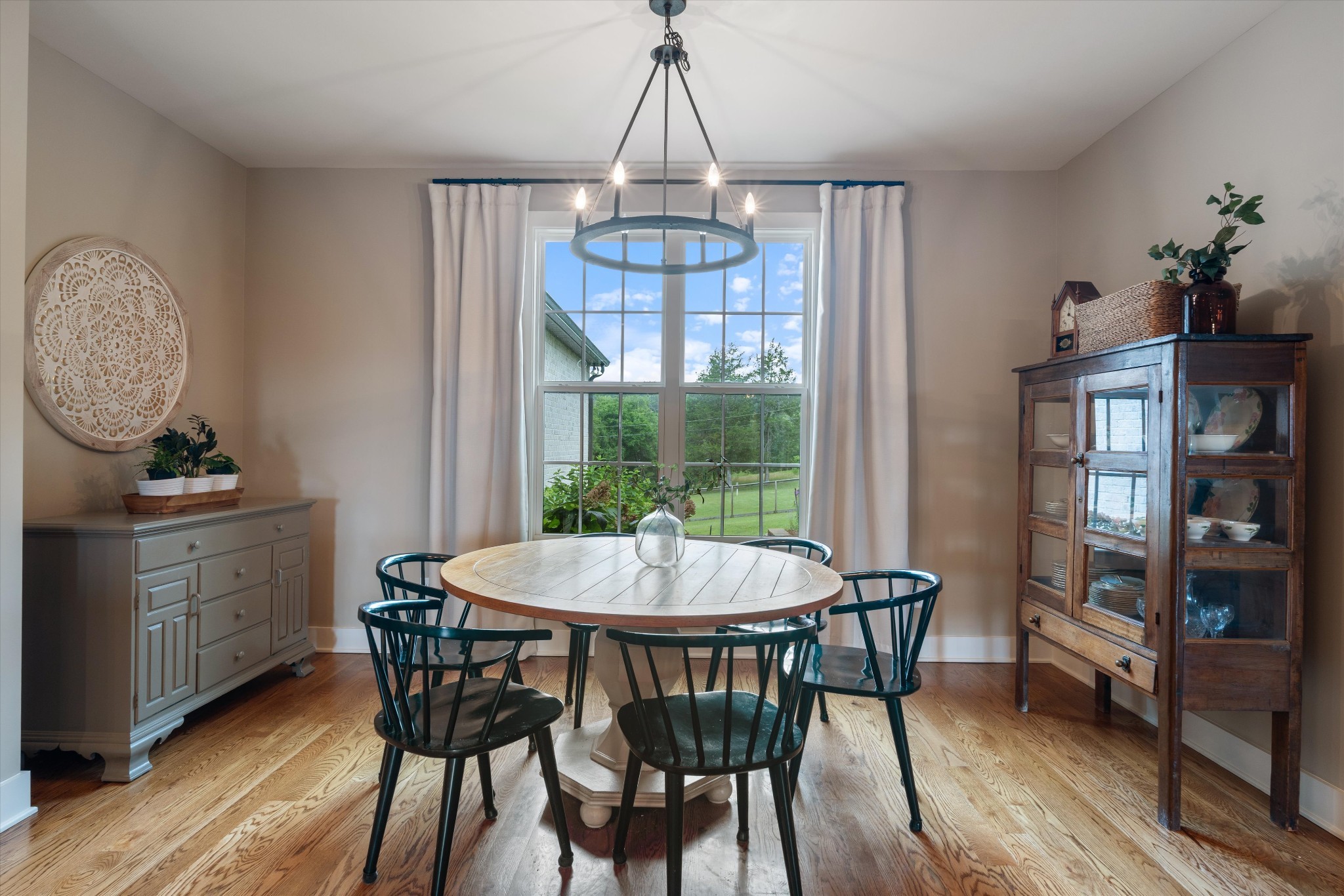 1135D Center Point Rd