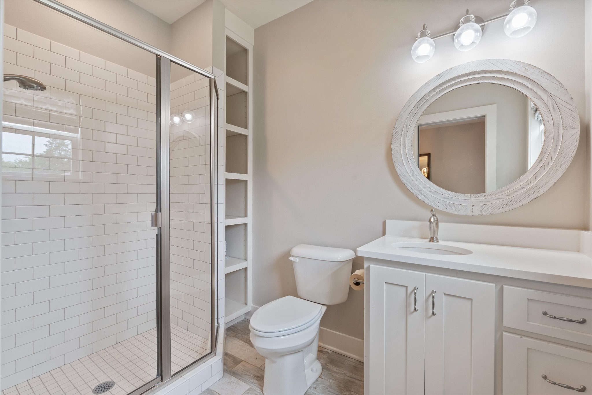 1135D Center Point Rd