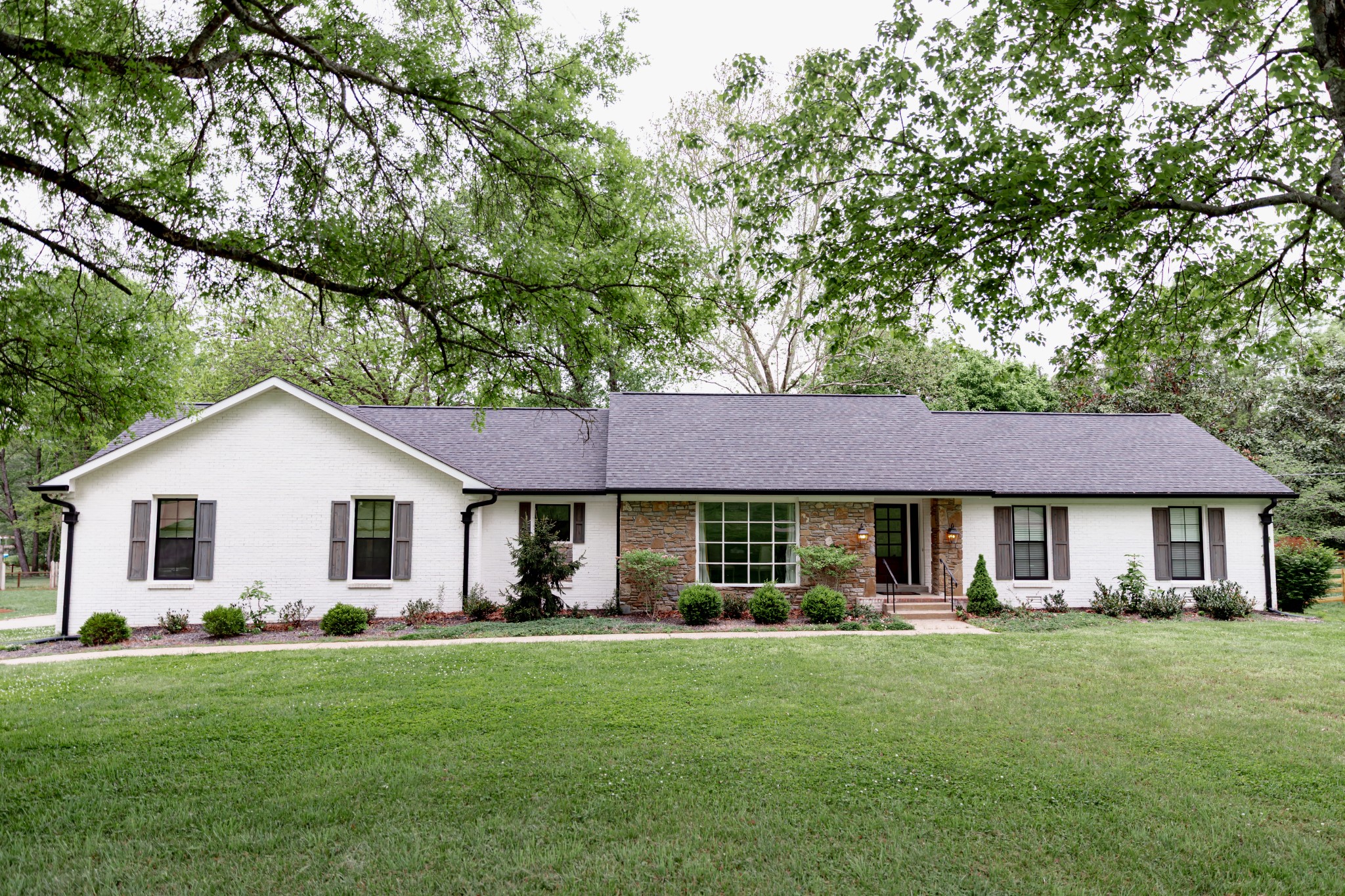 2509 Hillsboro Rd